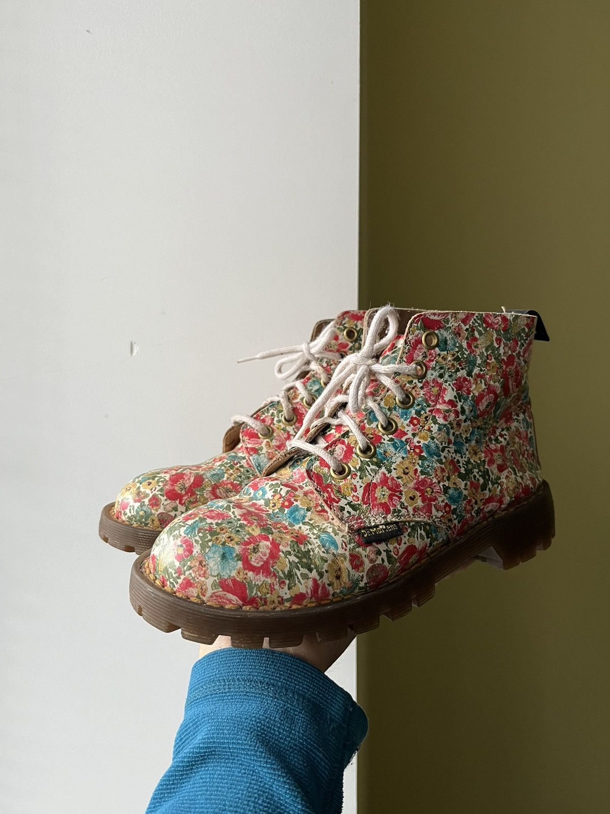Dr Martens Floral Vintage Made in England RARE UK 3