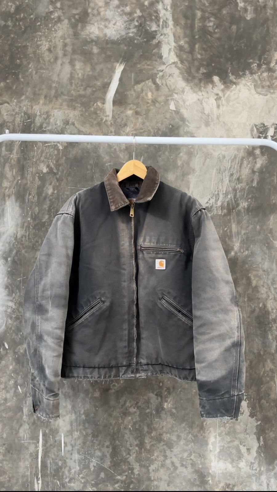 Carhartt VINTAGE BLACK FADED CARHARTT DETROIT JACKET Size US M / EU 48-50 / 2 - 9 Thumbnail