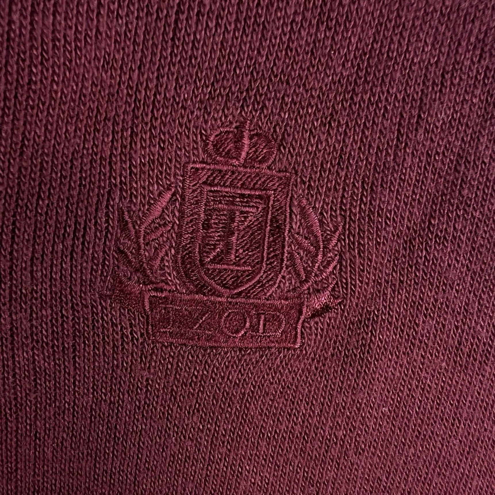 Izod VTG IZOD V-Neck Sweater Mens 2XL Maroon Knit Pullover USA Made Vintage Regular Fit Long Sleeve USA Theme Size US XXL / EU 58 / 5 - 3 Thumbnail