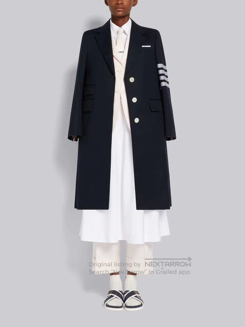 Thom Browne Thom Browne White mother-of-pearl button navy blue long co Size S / US 4 / IT 40 - 7 Thumbnail
