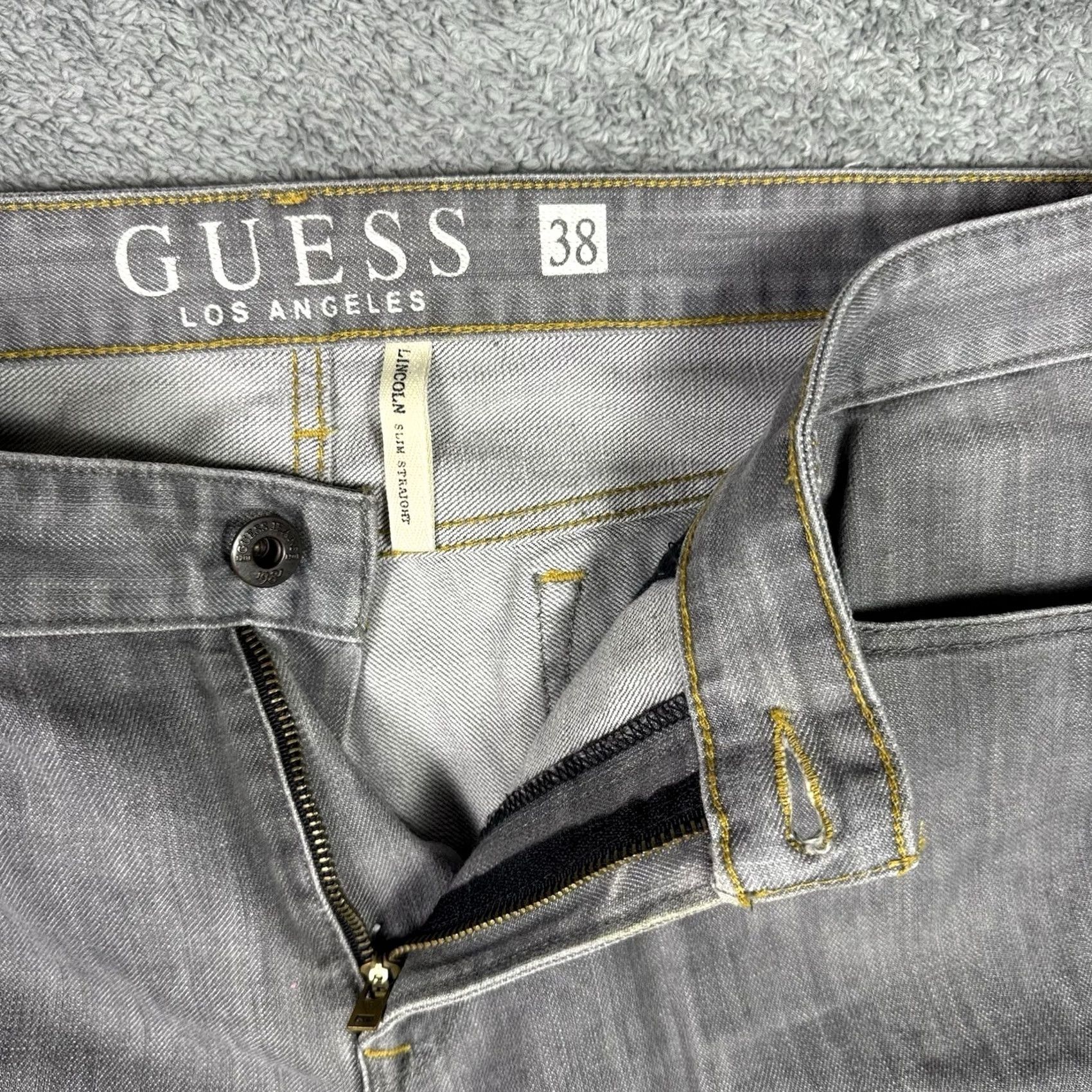 Guess VINTAGE Guess Lincoln Jeans 38x30 Premium Slim Straight 90s Raw Wash Jeans Mens Regular 38 Gray Size US 38 / EU 54 - 7 Thumbnail