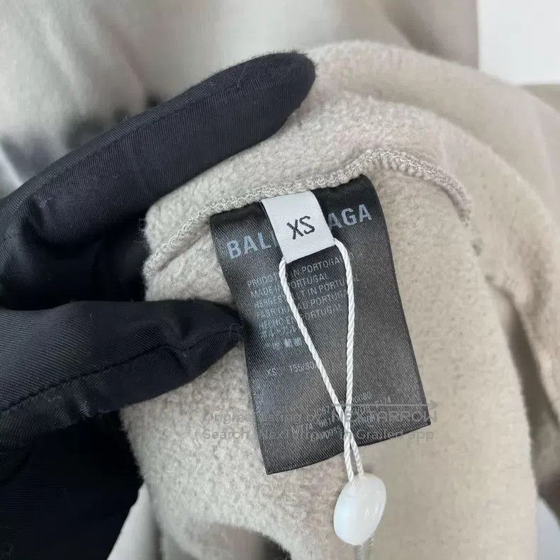 Balenciaga Balenciaga Pure Cotton Ripped Hoodie Size US XS / EU 42 / 0 - 5 Thumbnail