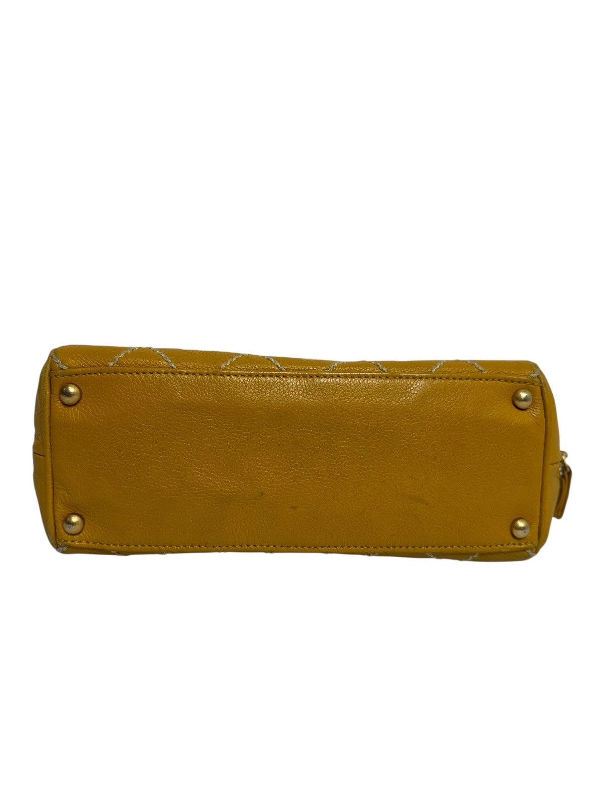 Chanel × Vintage Chanel Wild Stitch Yellow Chain Bag Circa 2003 Size ONE SIZE - 18 Thumbnail