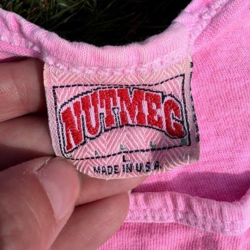 Nutmeg Vtg 80s Georgetown Hoyas Tank Top Nutmeg Made in USA L Pink Size US L / EU 52-54 / 3 - 3 Thumbnail
