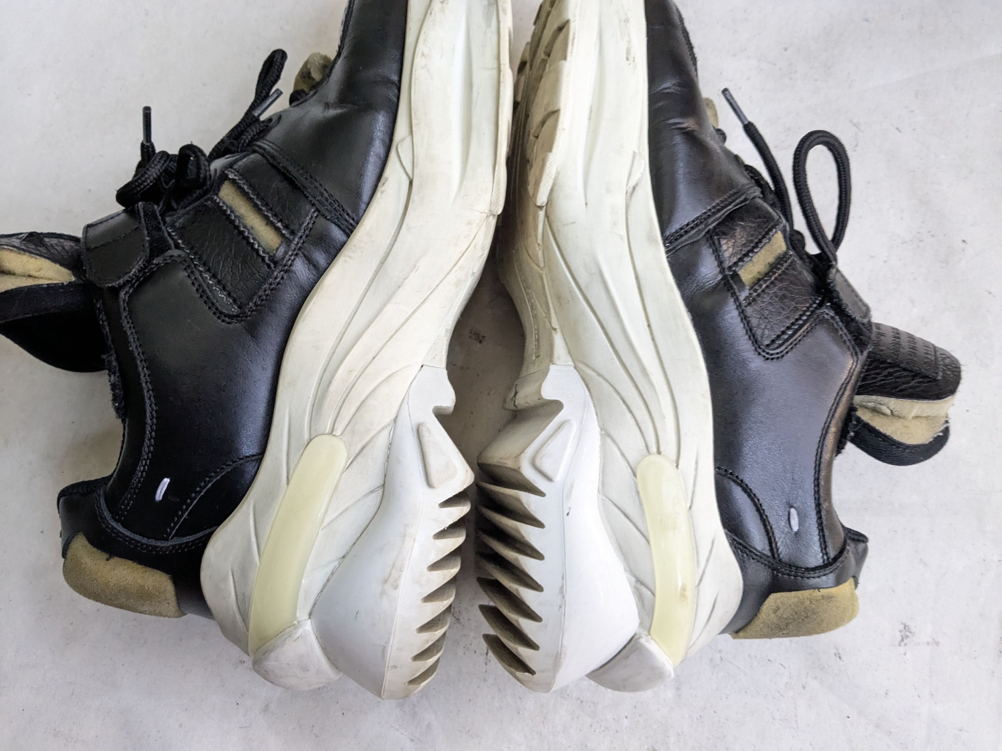 Maison Margiela Maison Margiela Retrofit Black 9 42 Sneakers Leather Size US 9 / EU 42 - 12 Thumbnail