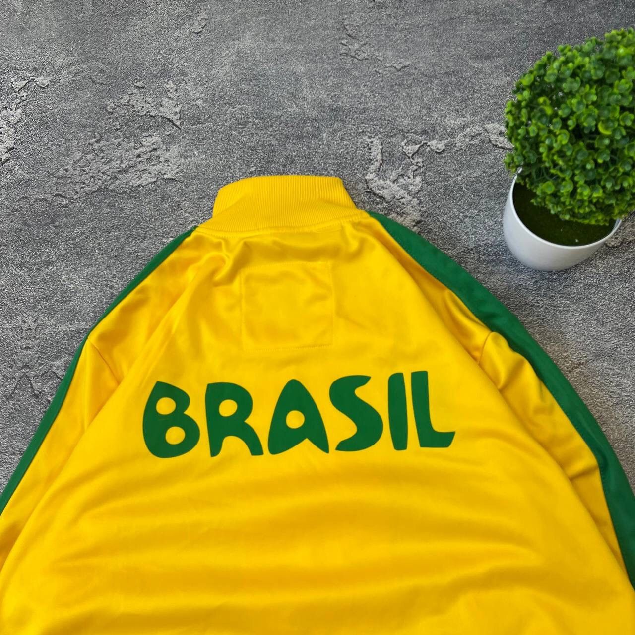 Japanese Brand × Vintage Vintage 2014 Fifa World Cup Brazil Team 🇧🇷 Track Top Jacket Size US L / EU 52-54 / 3 - 2 Thumbnail
