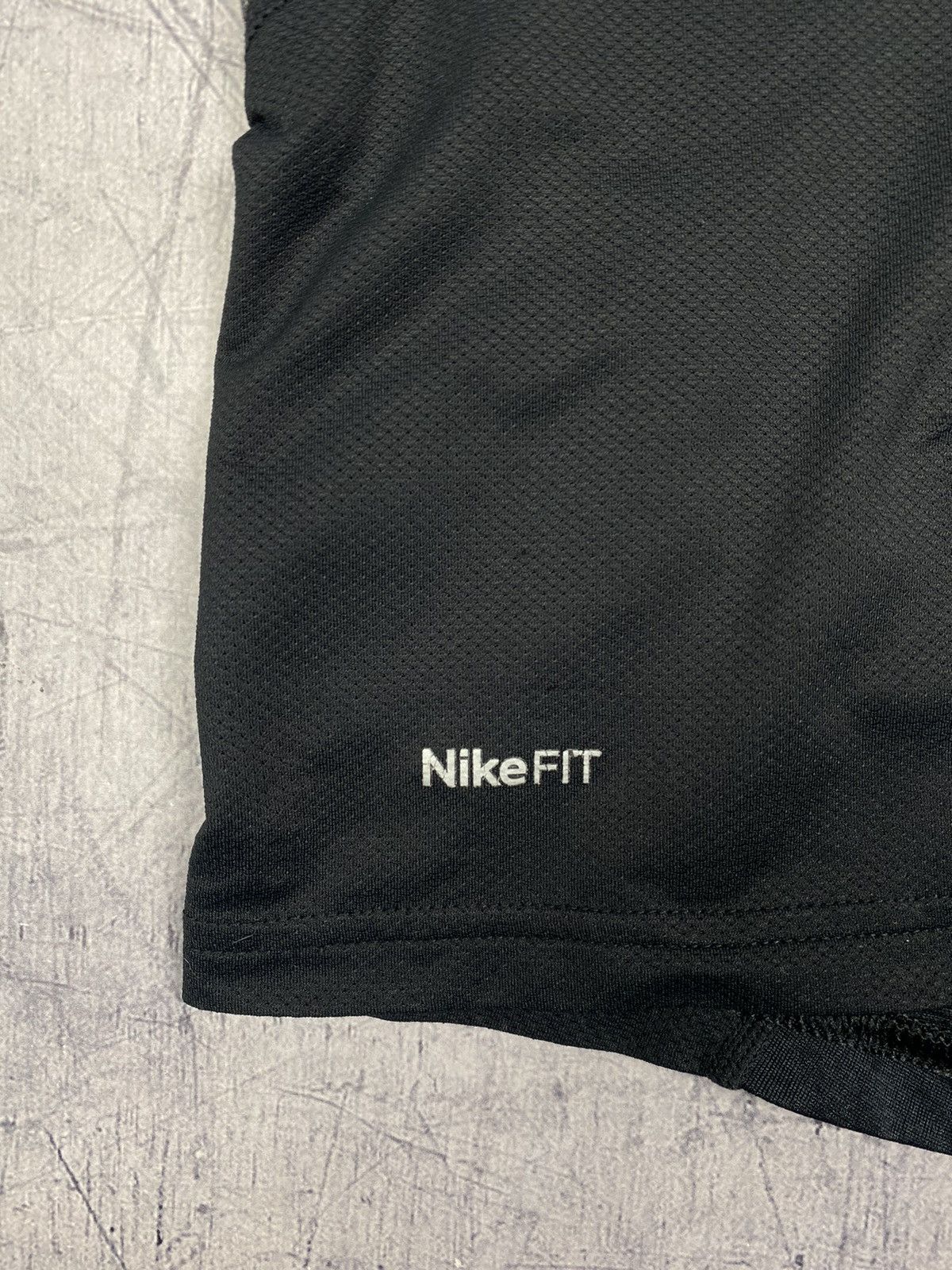 Nike × Vintage Vintage 00s Nike Y2K Drill Tee Size US M / EU 48-50 / 2 - 7 Thumbnail