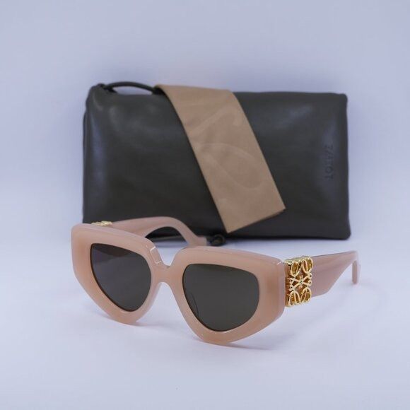 Loewe Loewe LW40154U 72E Sunglasses Shiny Pink Cat Eye Frame Size ONE SIZE - 11 Thumbnail