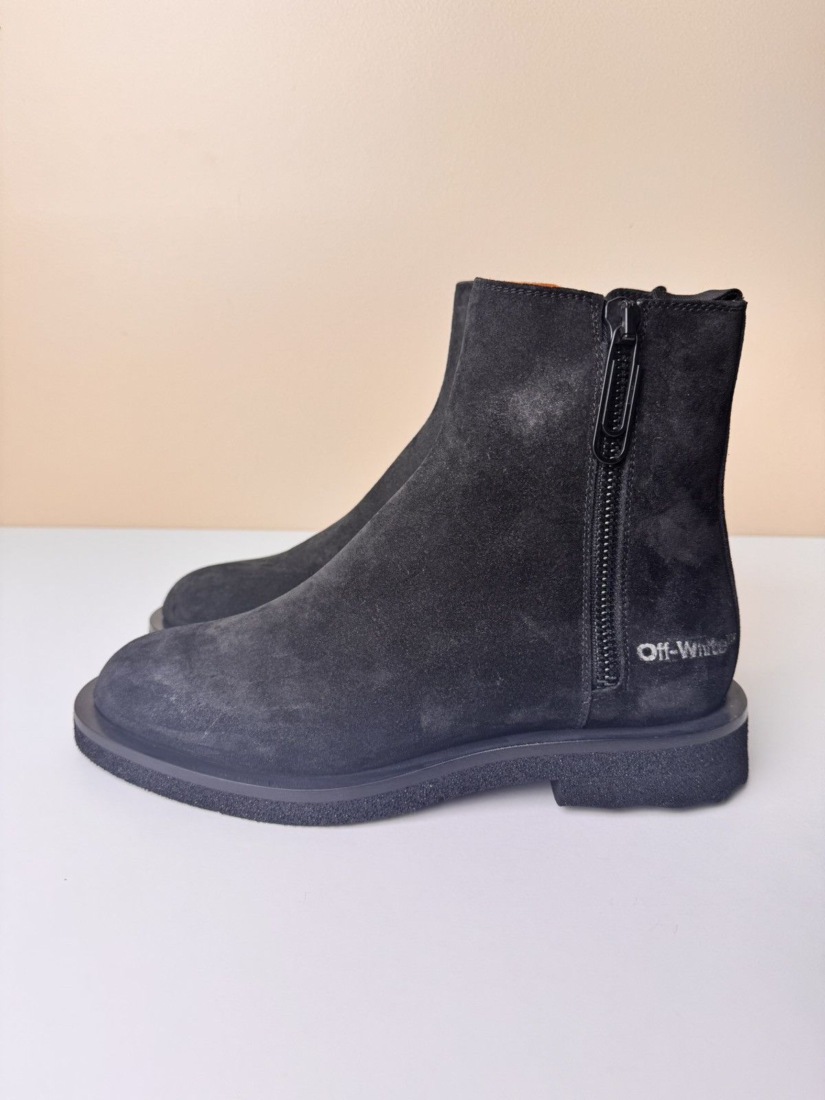Off-White NEW Off-White Suede 'Spongesole' Chelsea Ankle Boots Size US 8 / EU 41 - 2 Thumbnail