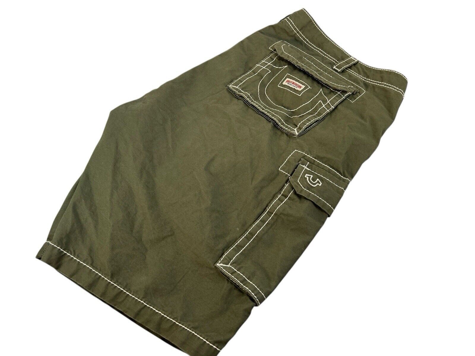 True Religion Men’s 46 Cargo Shorts Military Green Baggy Size US 44 / EU 60 - 2 Thumbnail