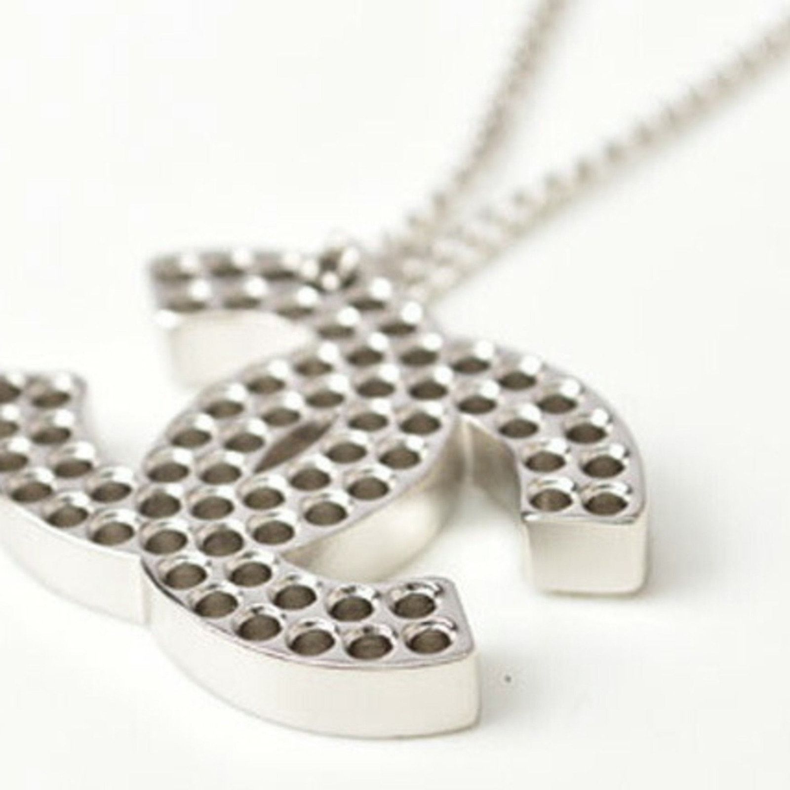 Chanel CC Logo Pendant NecklaceChain Style