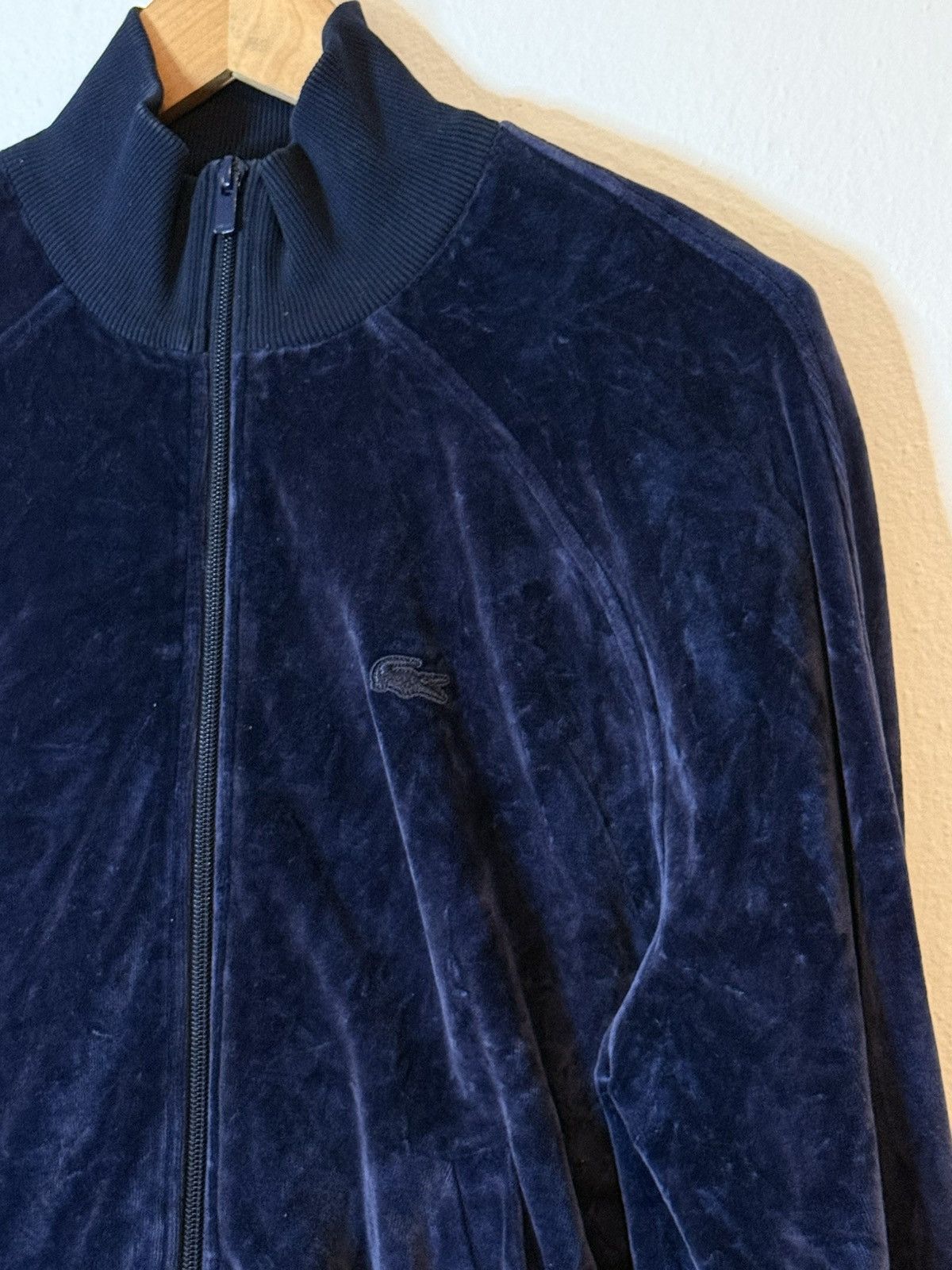 Lacoste Vintage Lacoste Velour Zip Sweatshirt / Track Top Size M / US 6-8 / IT 42-44 - 3 Thumbnail