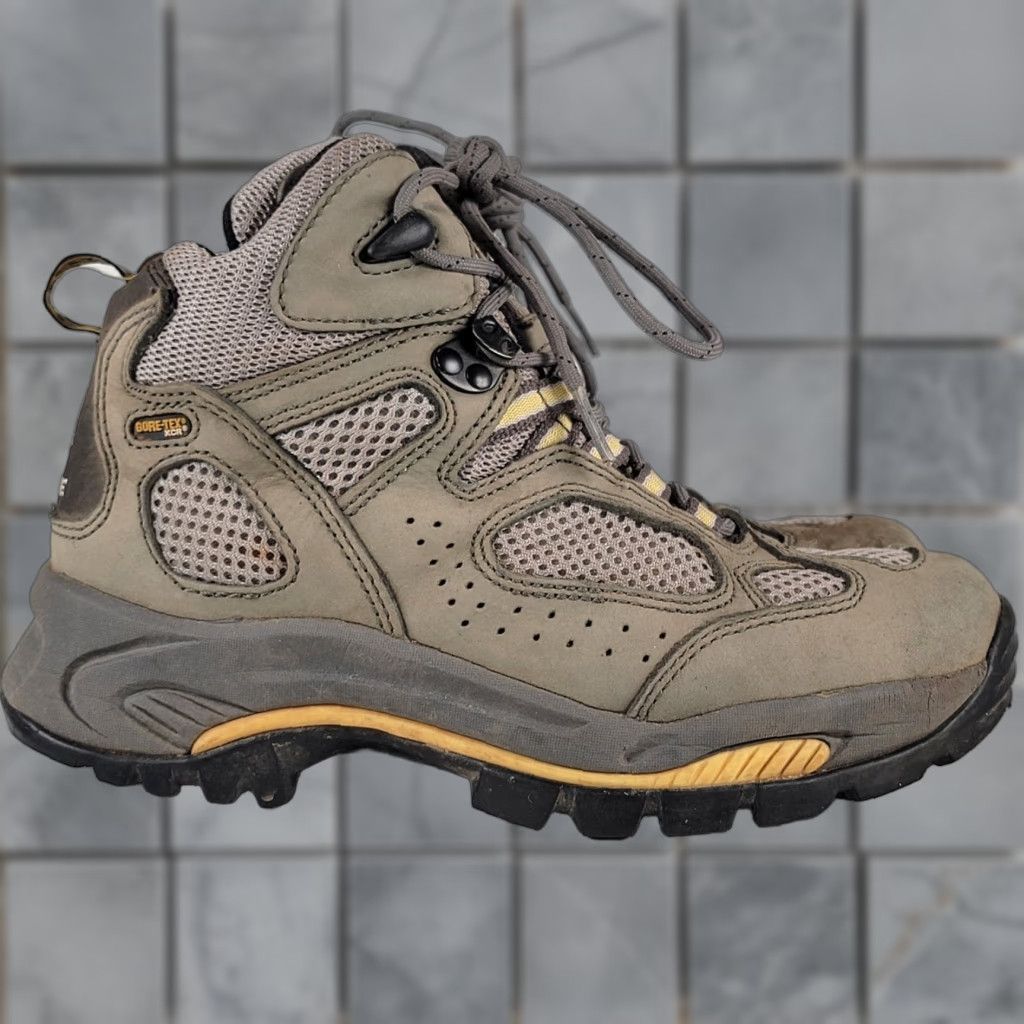 Vasque Vasque Leather Hiking Boot Waterproof Beige Women's Size 6.5 Lace Up Size US 7 / IT 37 - 1 Thumbnail