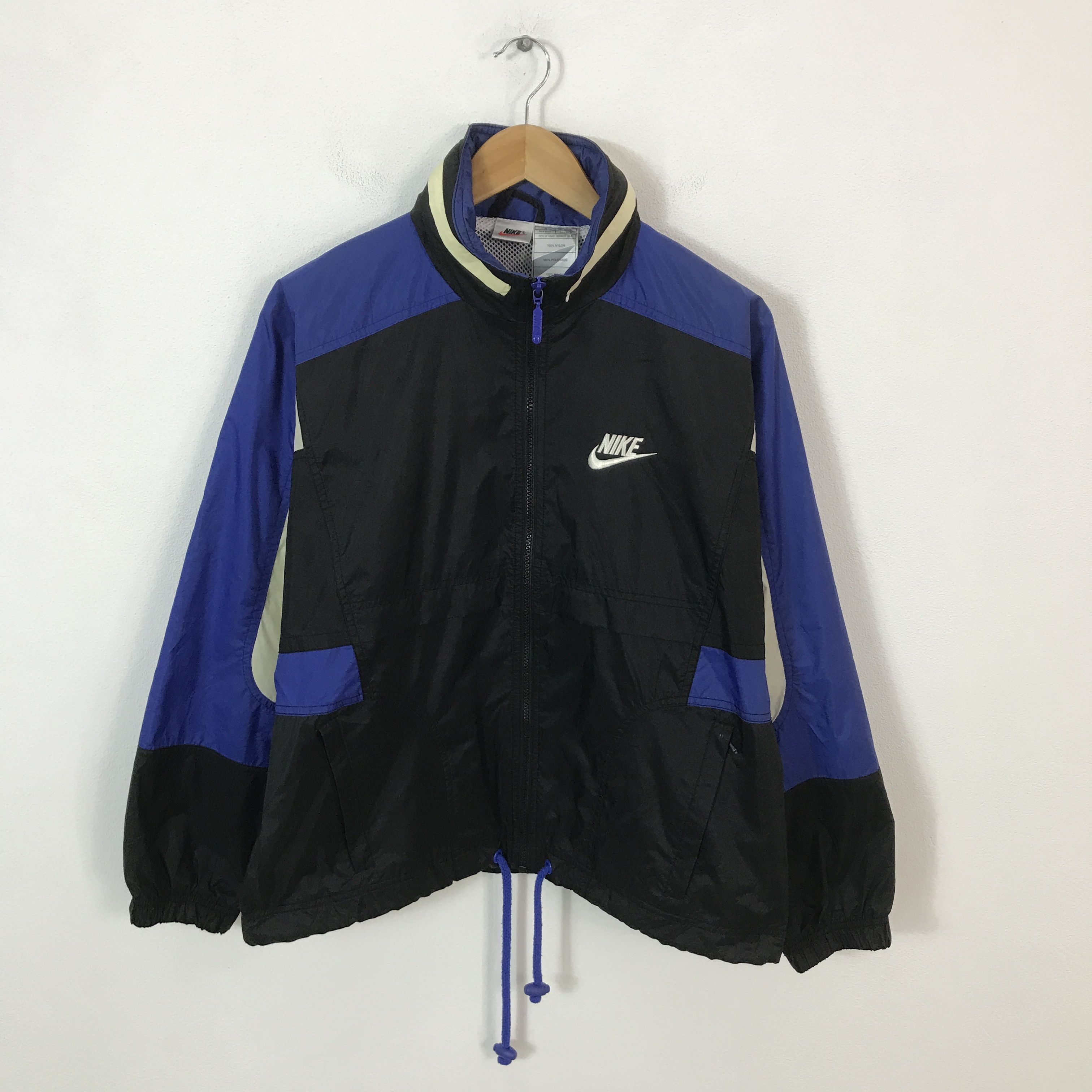 Nike Vintage 90s Nike Light jacket Size US S / EU 44-46 / 1 - 1 Thumbnail