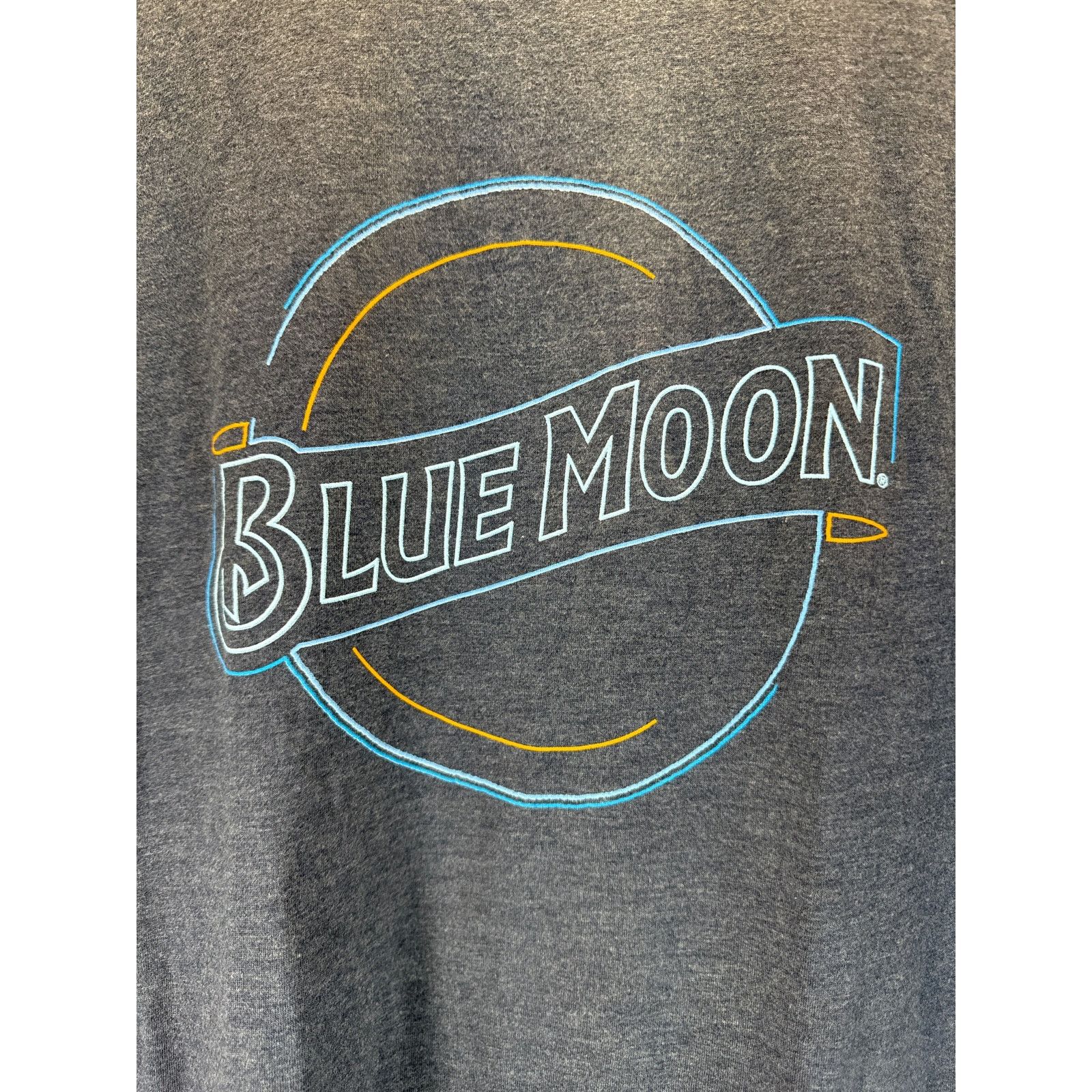 Next Level Apparel Blue Moon Beer Next Level Blue Logo Graphic Tee Men sz L Size US L / EU 52-54 / 3 - 2 Thumbnail
