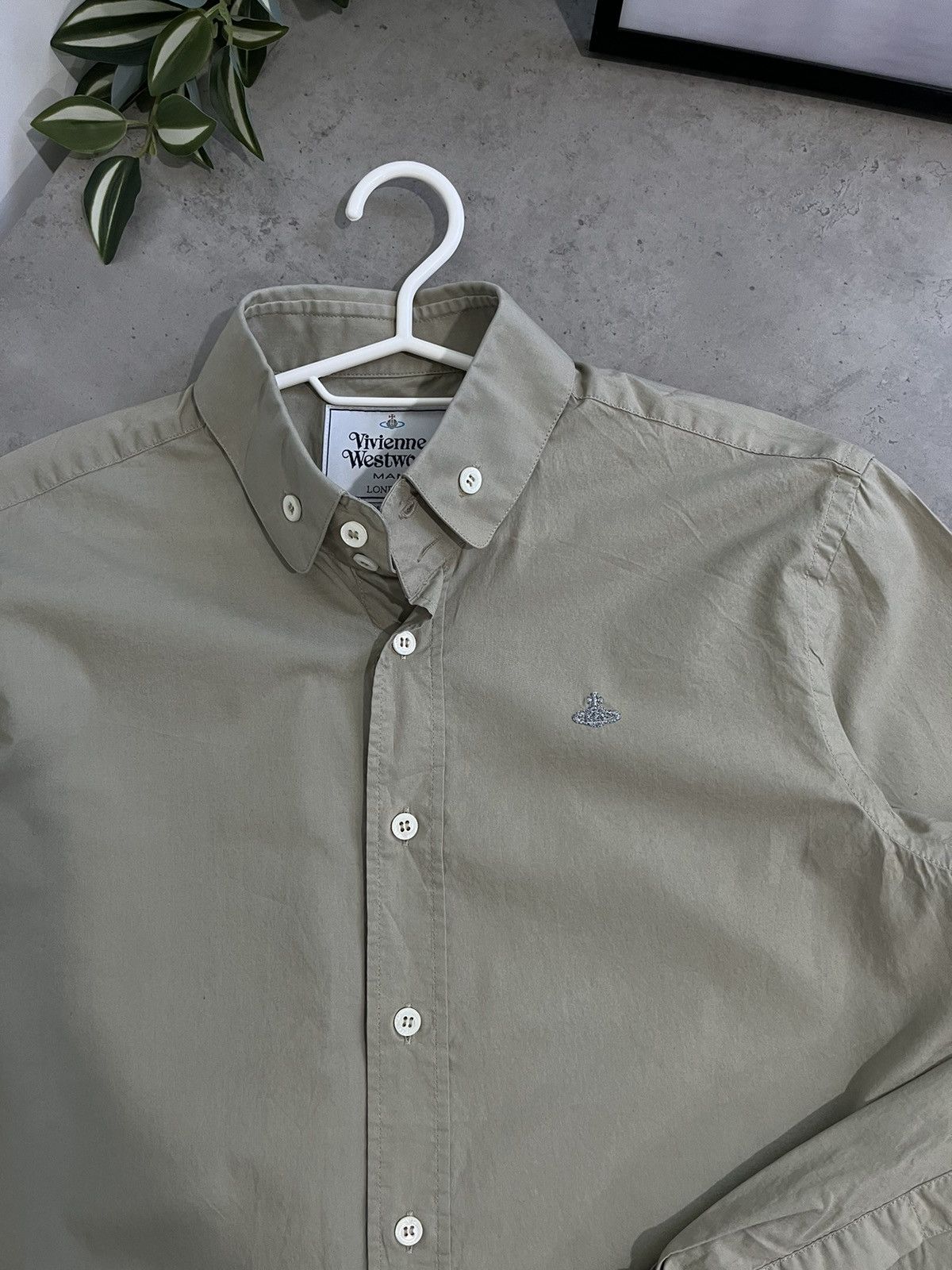 Vivienne Westwood Vivienne Westwood shirt size M 46 Size US M / EU 48-50 / 2 - 2 Thumbnail