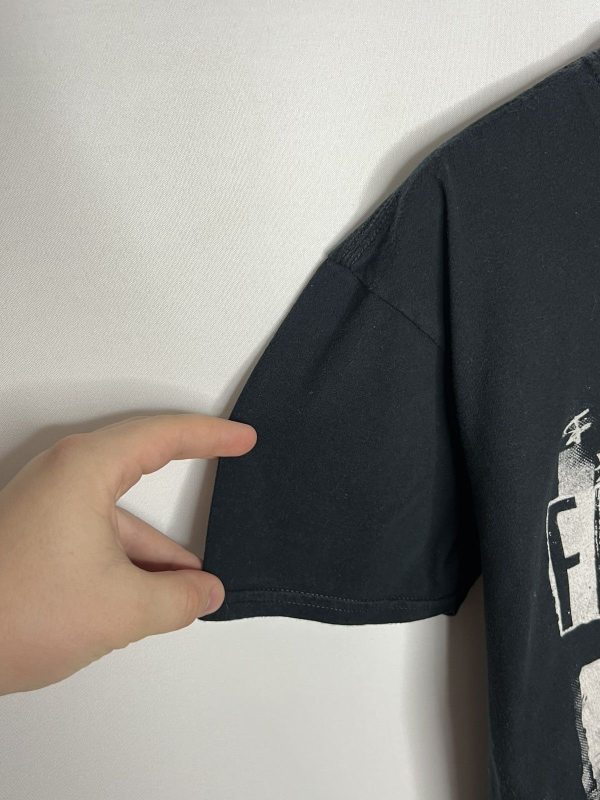 Band Tees Vintage Fall Out Boy World Tour Tee 2015 Hype Size US L / EU 52-54 / 3 - 3 Thumbnail