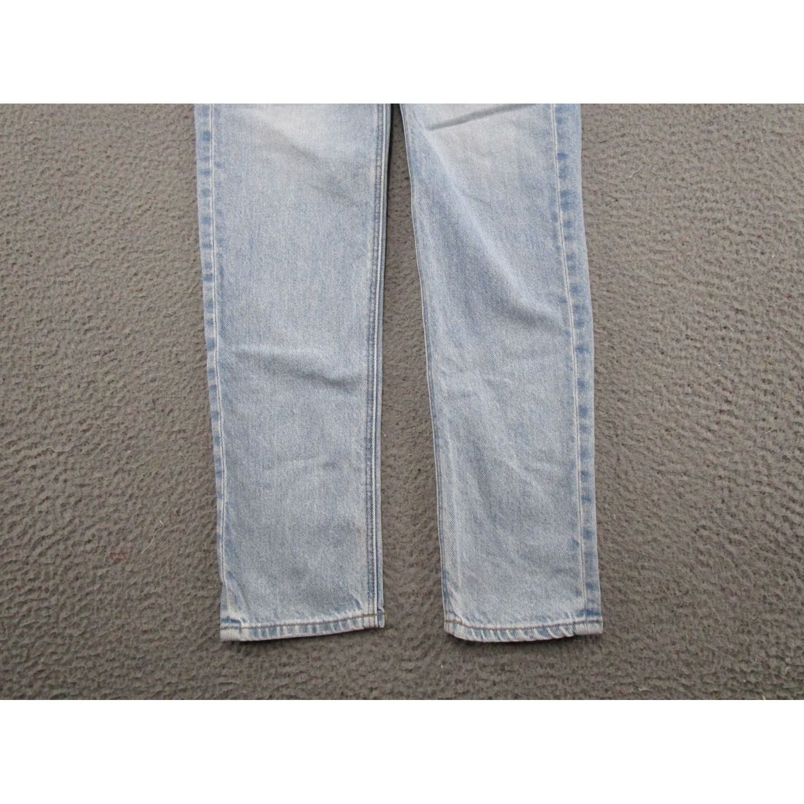 American Eagle Outfitters American Eagle Strigid High Rise Light Wash Blue Denim Mom Jeans Size 00 Stretch Size 24" / US 00 / IT 34 - 2 Thumbnail