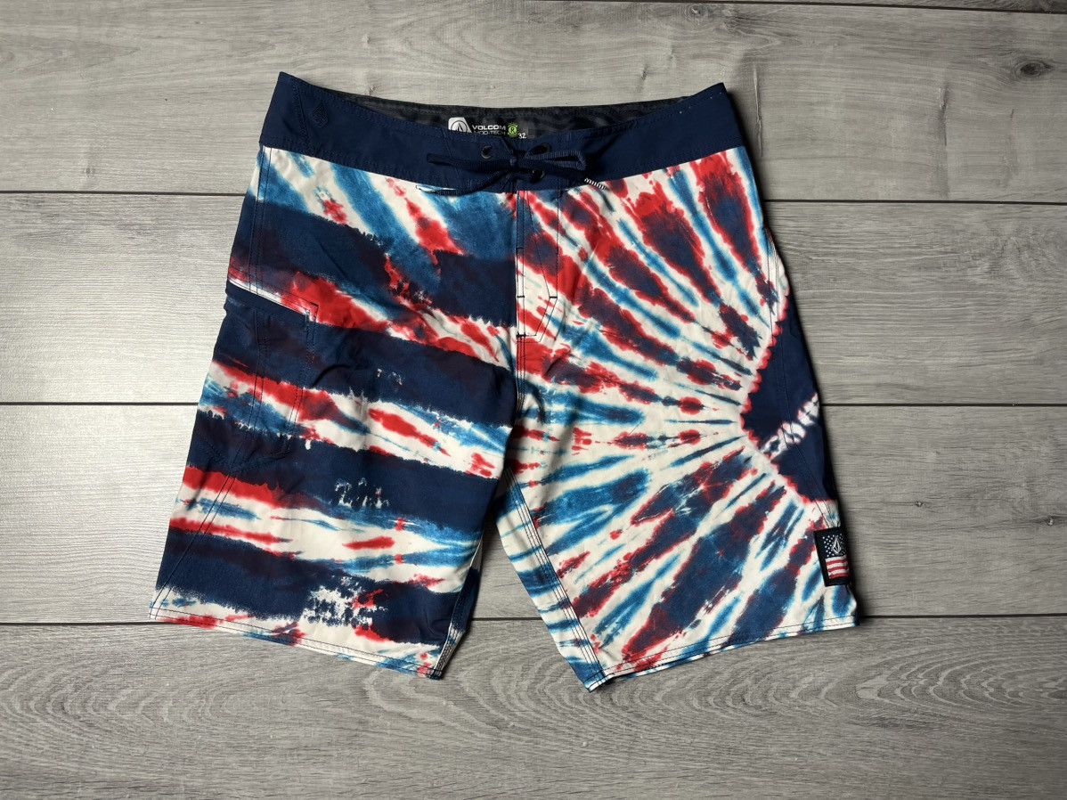 Volcom Volcom Mod tech surf style shorts size 32 Size US 32 / EU 48 - 1 Thumbnail
