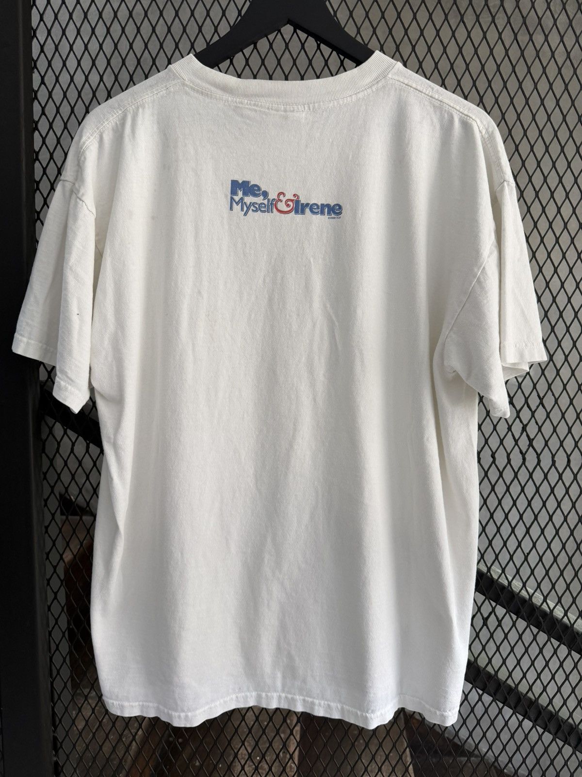 Vintage Vintage 2000 Me, Myself & Irene Jim Carrey Tee Size US L / EU 52-54 / 3 - 4 Thumbnail