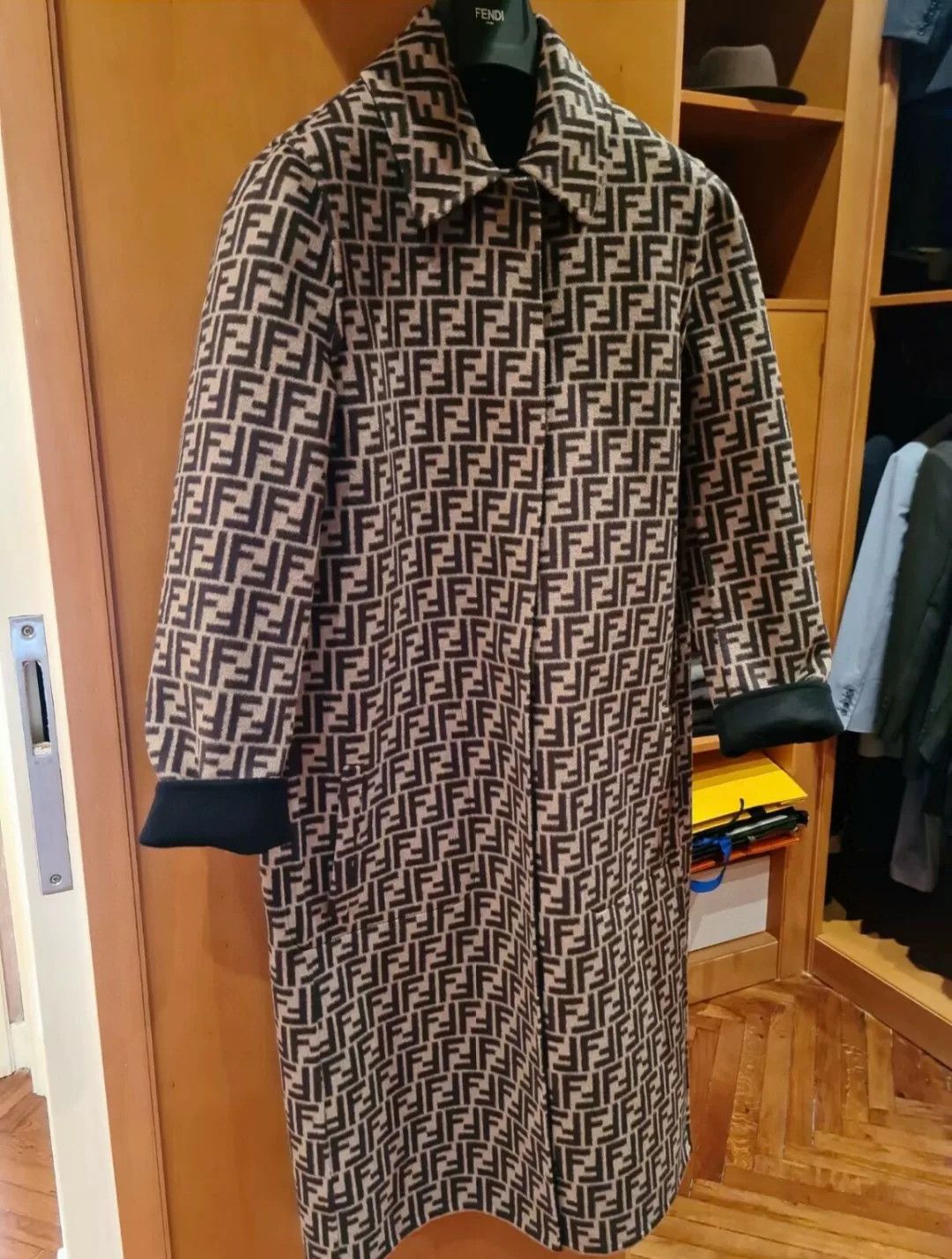 Fendi Fendi Reversible Heavy Coat Size US M / EU 48-50 / 2 - 1 Thumbnail