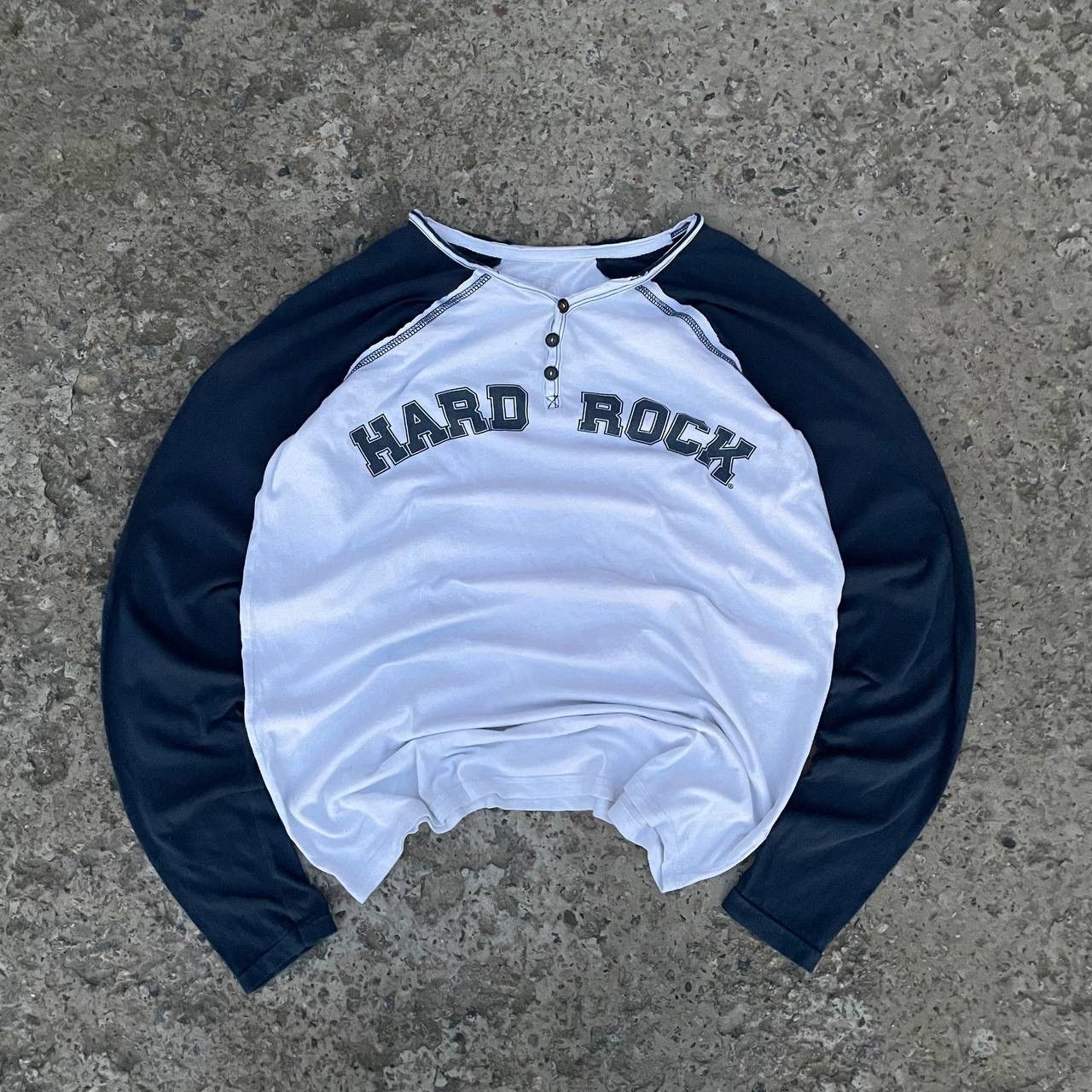 Hard Rock Cafe Vintage Japan Las Vegas Long-sleeve T-shirts Hard Rock Cafe Size US L / EU 52-54 / 3 - 2 Thumbnail