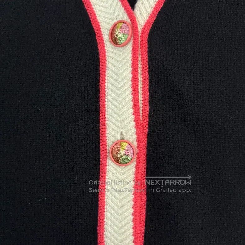 Chanel Chanel Black and pink striped colourful lion button cashme Size XS / US 0-2 / IT 36-38 - 8 Thumbnail