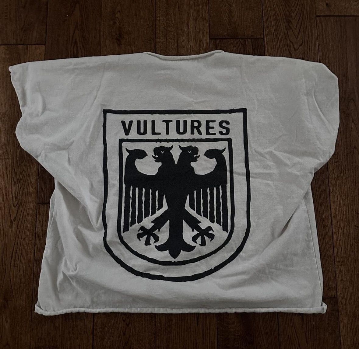 Kanye West Kanye Vultures shirt Size US S / EU 44-46 / 1 - 2 Thumbnail