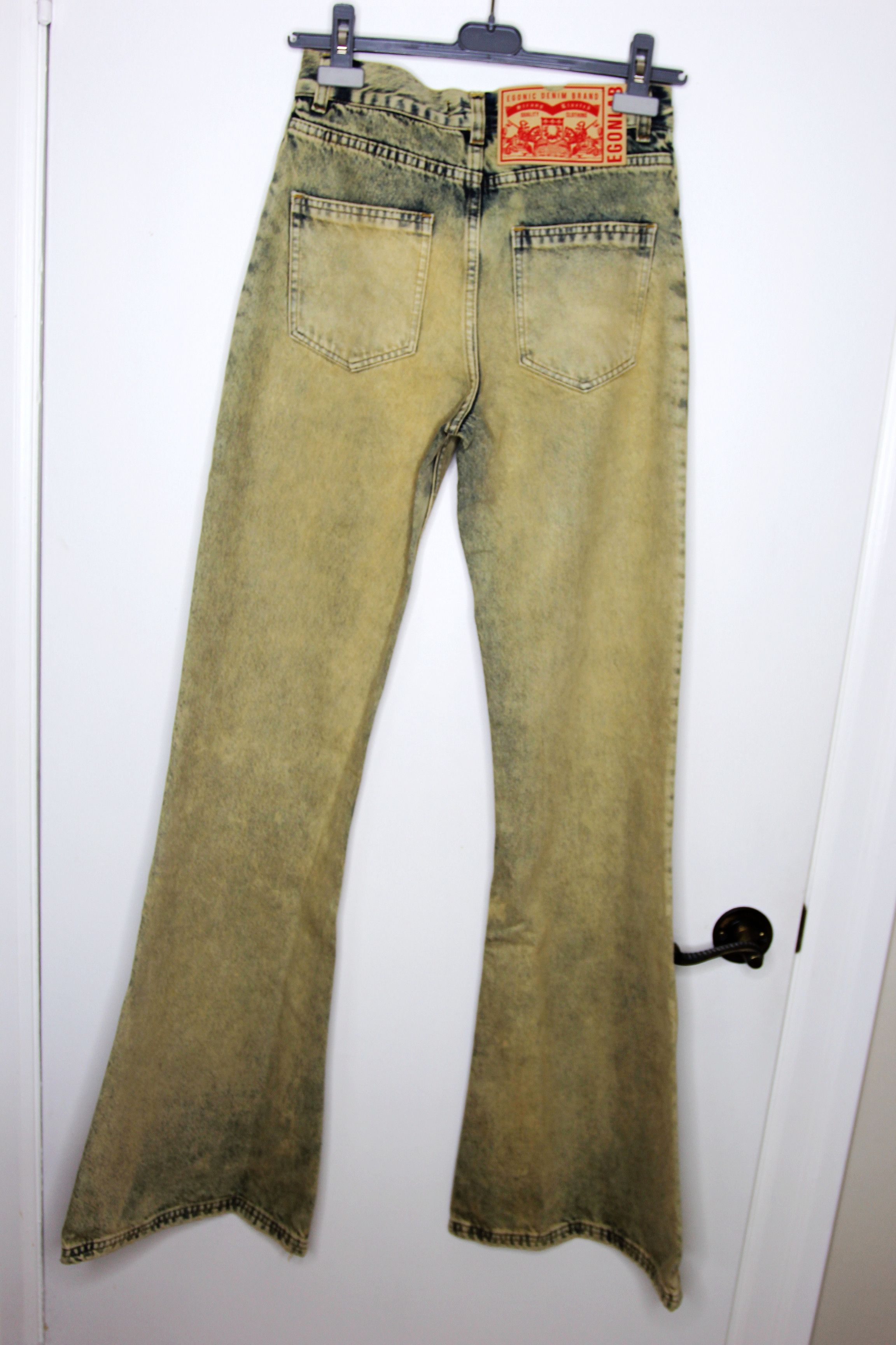 Egon Lab BNWT SS24 EGONLAB FLARED FADED JEANS S Size US 30 / EU 46 - 3 Thumbnail