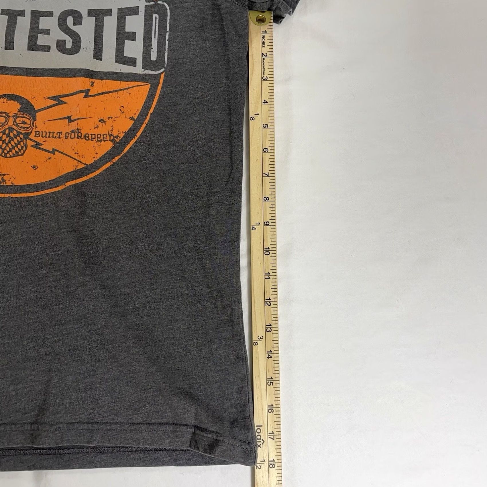 Vintage Red Torpedo T-Shirt Mens Sz M ROAD TESTED Gray Skull Logo Graphic Street Gear Geared Blightly 90s Vintage Theme Boys Mens Size US M / EU 48-50 / 2 - 5 Thumbnail