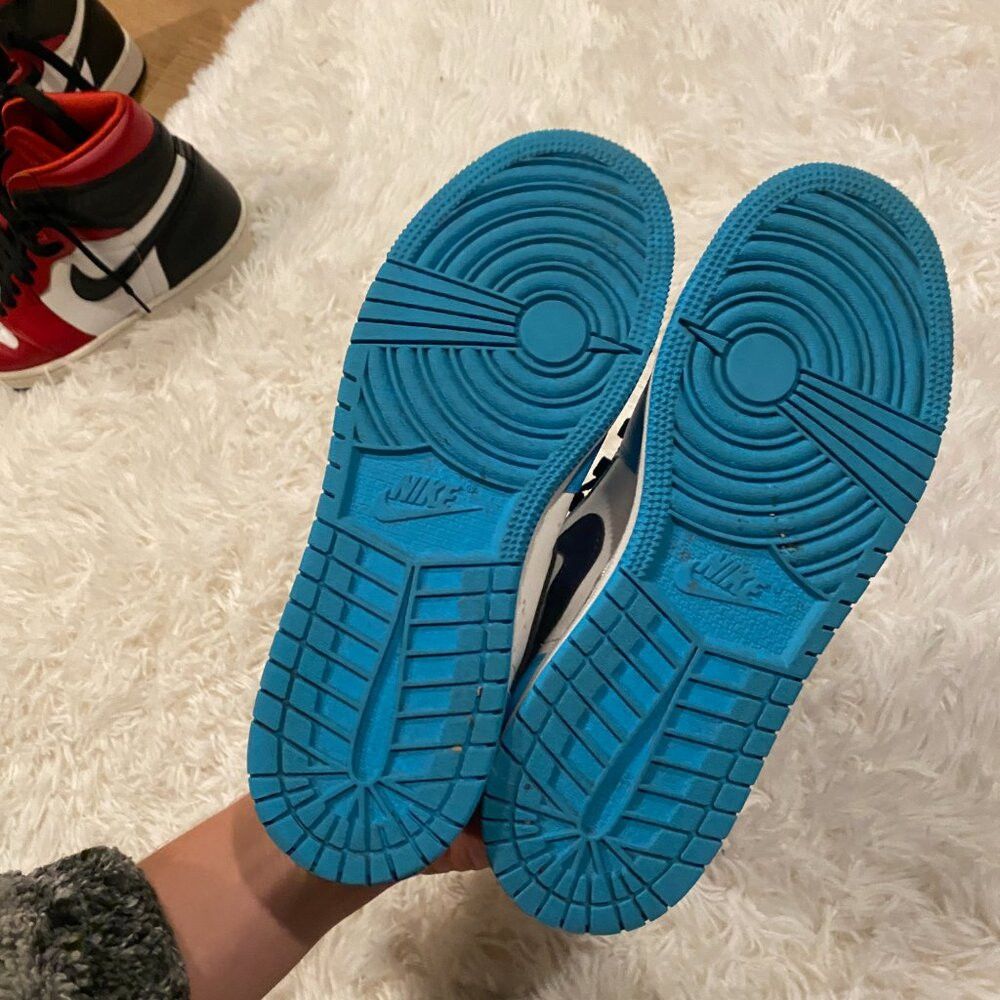 Nike Nike Air Jordan 1 Low UNC Powder Blue Sneakers, Size 6Y / 7 Size US 7.5 / IT 37.5 - 6 Thumbnail
