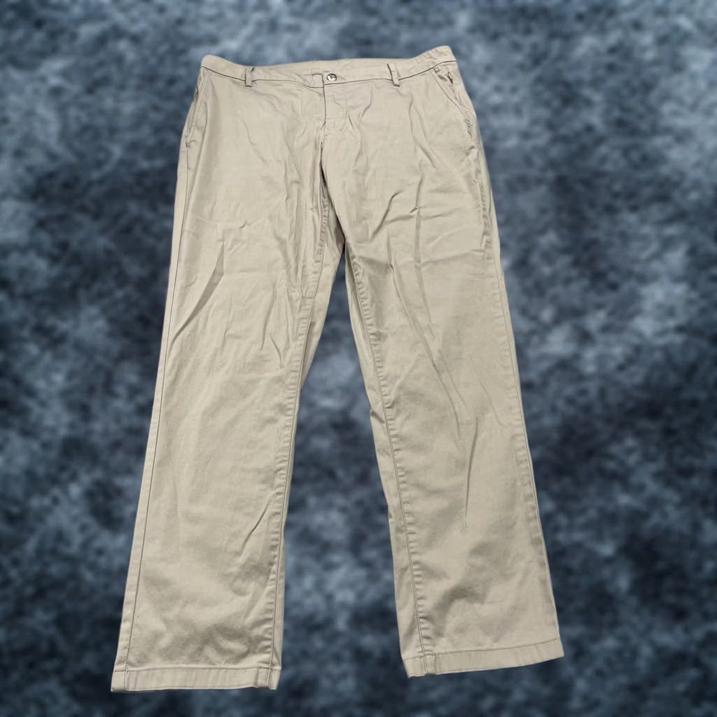 Vintage Birddogs Pants Mens 36x32 Beige Cotton Blend Casual Chino Golf Office Work Pants Mens Beige Cotton Blend 36x32 Chino Casual Size US 36 / EU 52 - 1 Thumbnail