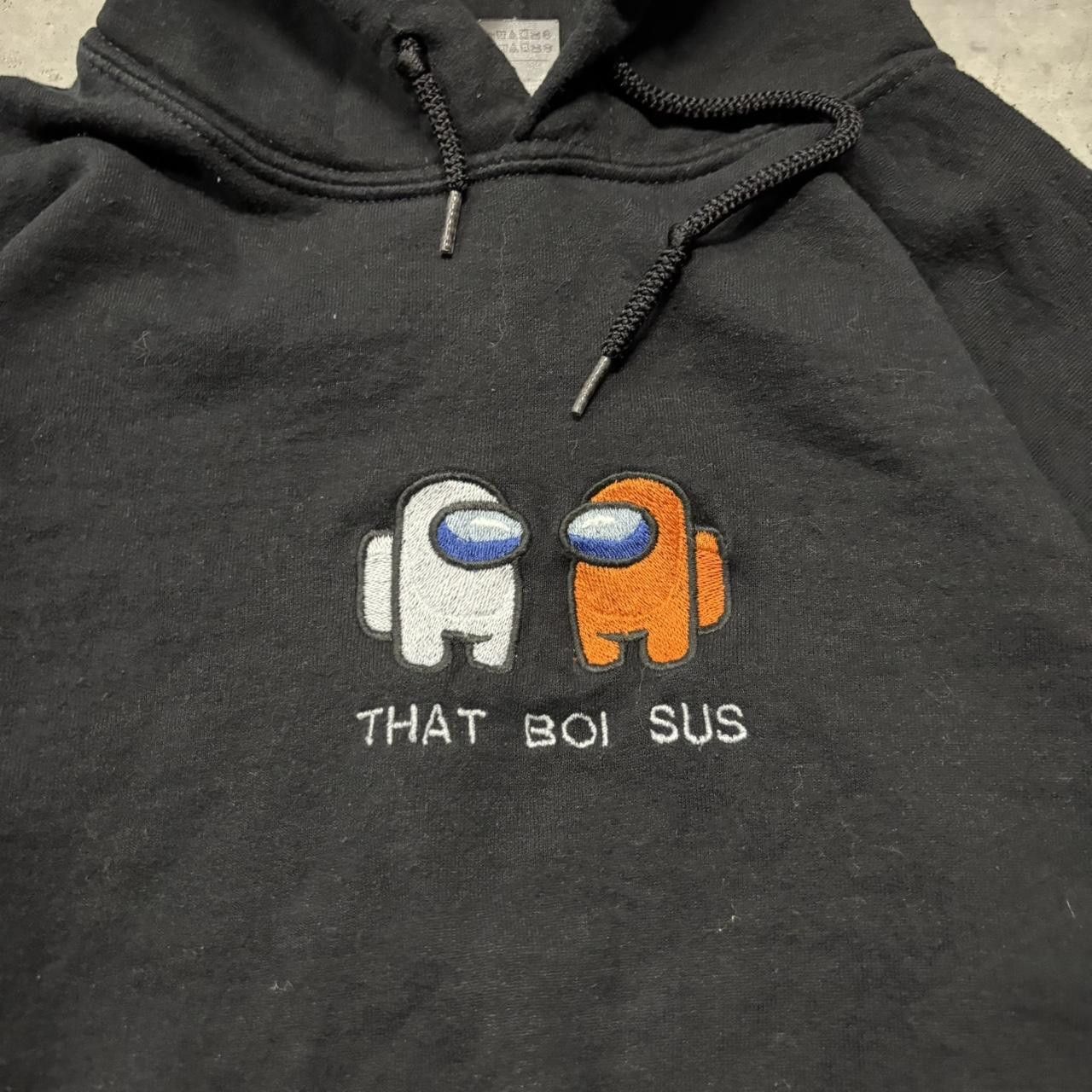 Japanese Brand × Vintage Crazy Vintage Y2K/2000s Black Among Us “That Boi Sus” Funny Embroidered Humor Hoodie! Size US L / EU 52-54 / 3 - 5 Thumbnail