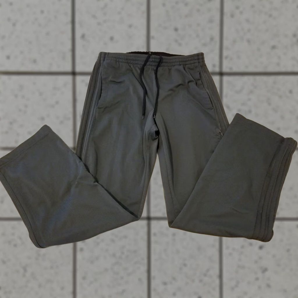 Adidas Mens adidas Pants Large Gray Athletic Gym Workout Size US 33 - 1 Thumbnail