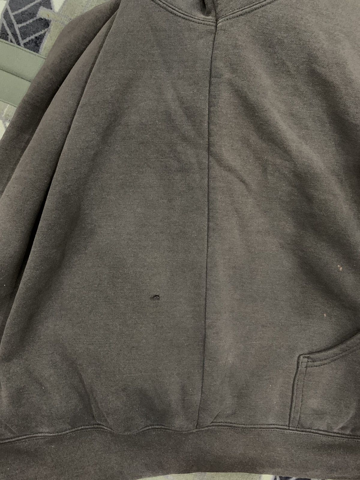 Carhartt Vintage Faded Carhartt Hoodie Size US XXL / EU 58 / 5 - 9 Thumbnail