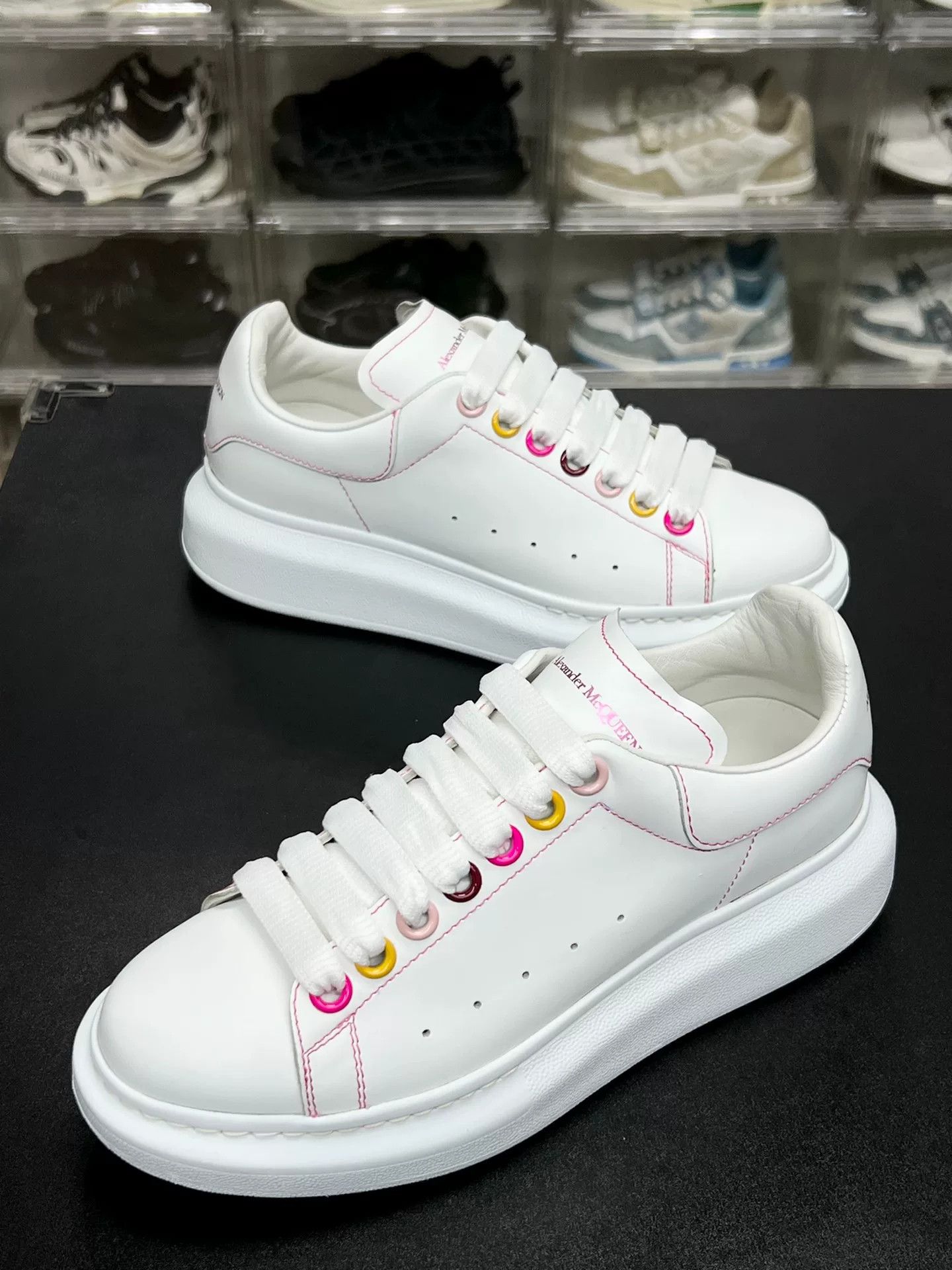 Alexander McQueen Alexander McQueen Multi Lowtop Sneakers us_7 Women Size US 7 / IT 37 - 1 Thumbnail