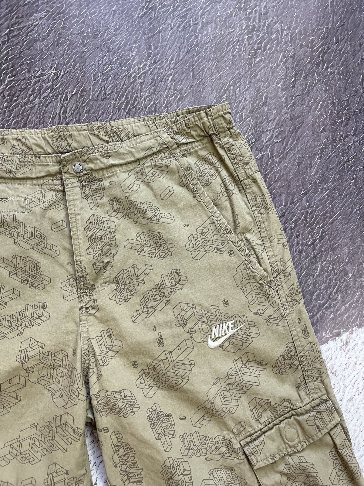 Nike Nike vintage y2k multi logo beige utility cargo shorts Size US 30 / EU 46 - 6 Thumbnail