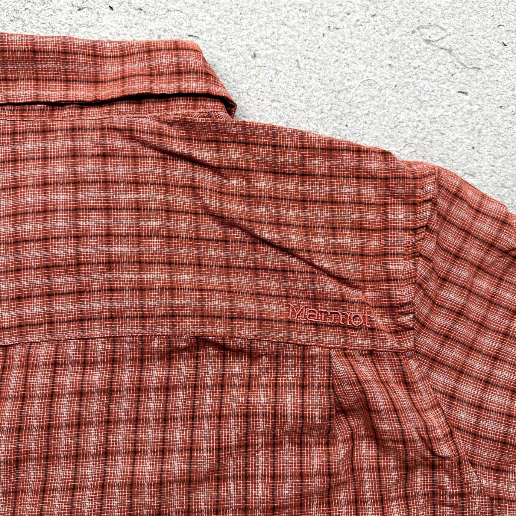 Marmot VINTAGE Marmot Elridge Plaid Pocket Shirt Mens M Short Sleeve Red UPF 20 Polyester Size US M / EU 48-50 / 2 - 7 Thumbnail