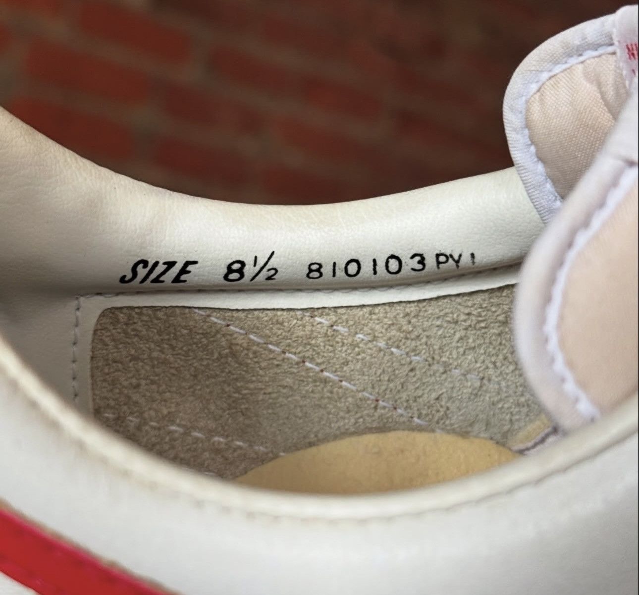 Nike 1981 NIKE BRUIN OG WHITE RED BACK TO THE FUTURE SIZE 8.5 Size US 8.5 / EU 41-42 - 8 Thumbnail