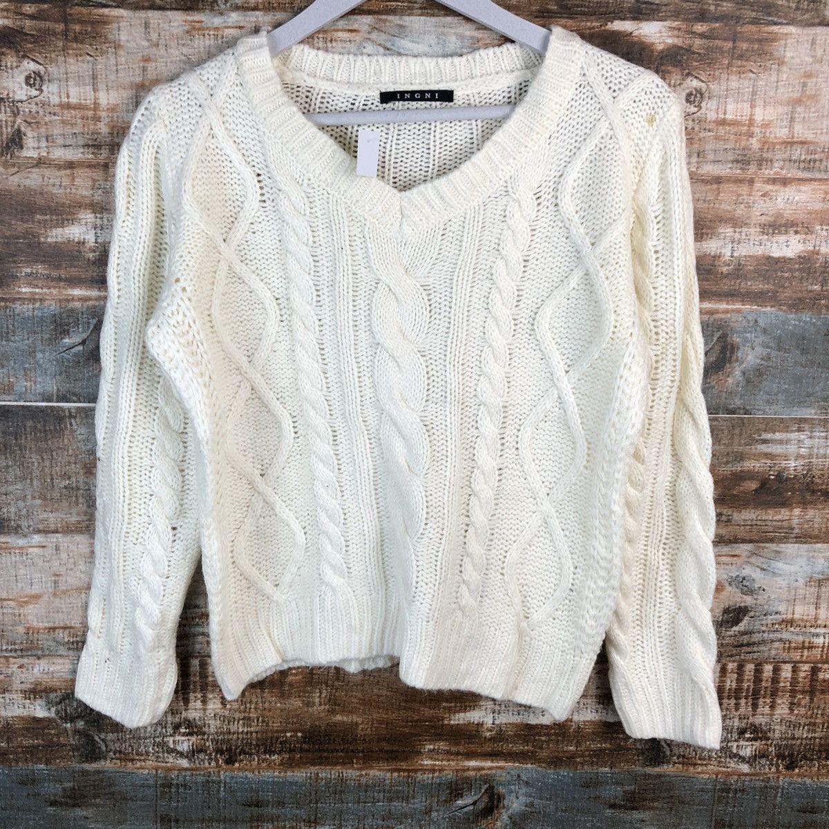 Aran Isles Knitwear × Homespun Knitwear × Japanese Brand Ingni White cable Knitwear vintage sweater #A1536 Size S / US 4 / IT 40 - 3 Thumbnail