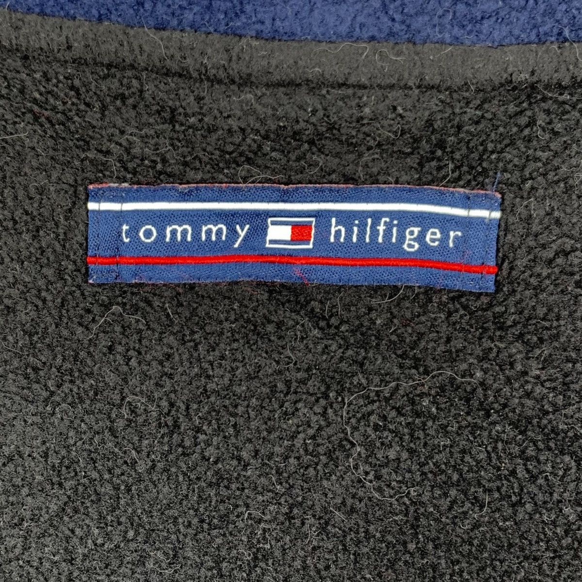 Tommy Hilfiger × Vintage Vintage TOMMY HILFIGER Fleece Turtle Neck Crop Top Long Size M / US 6-8 / IT 42-44 - 5 Thumbnail