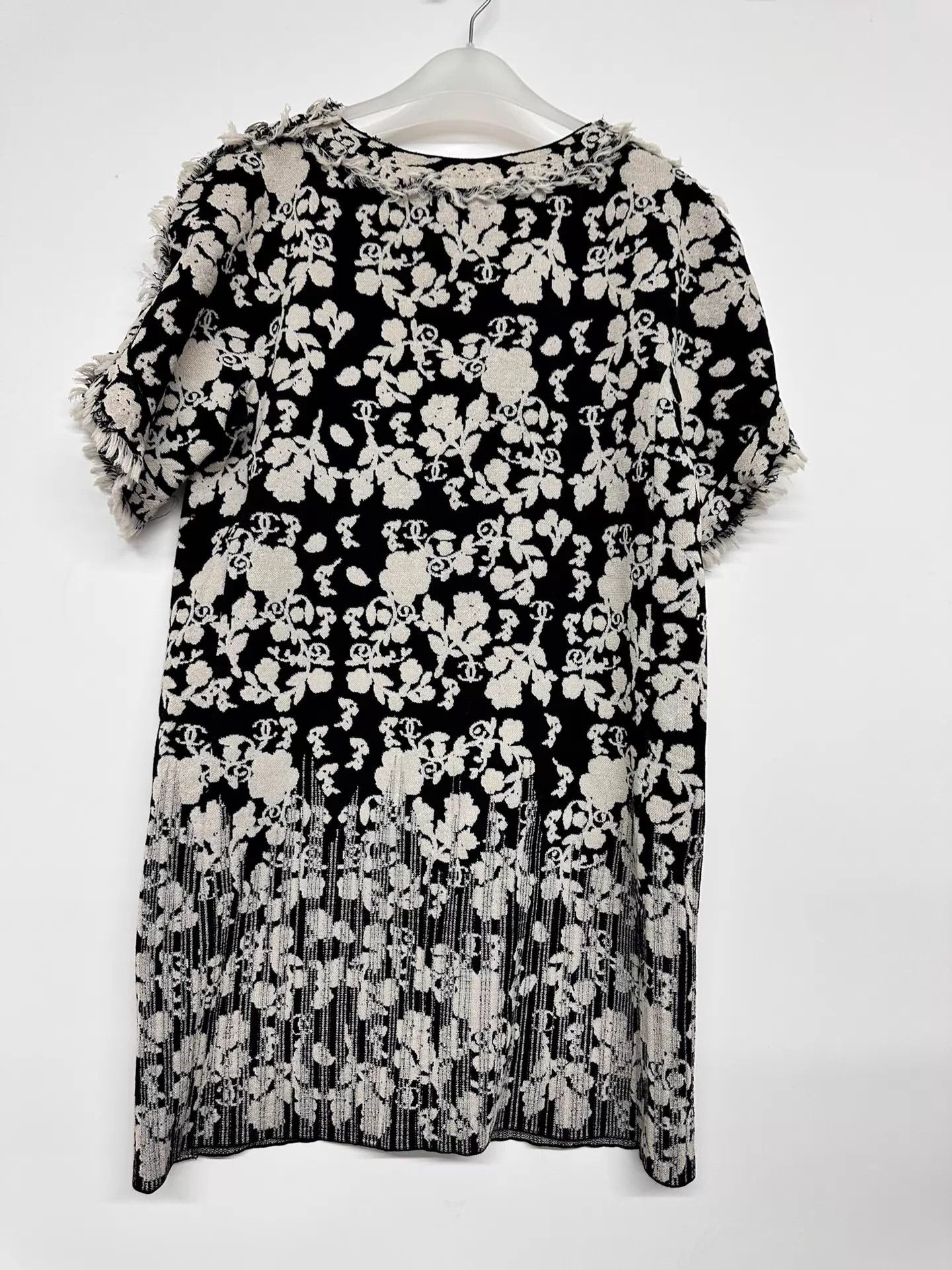 Chanel Chanel all-over printed dress women's EU 38 Size S / US 4 / IT 40 - 2 Thumbnail