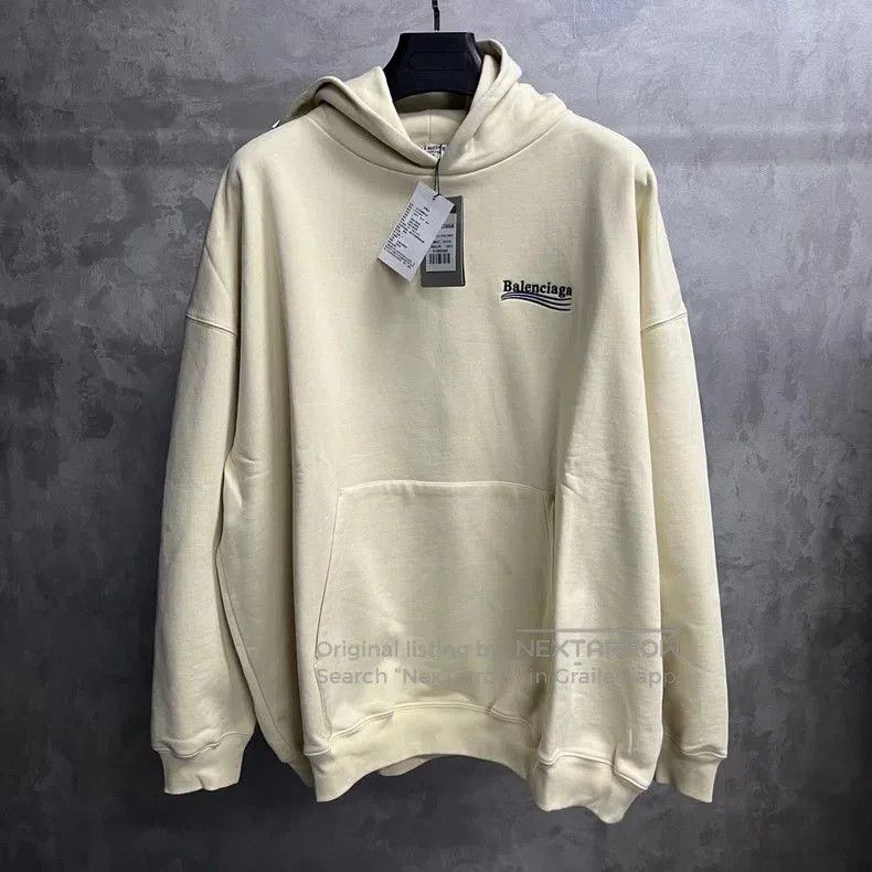 Balenciaga Balenciaga Beige Letter Print Hoodie. Size US M / EU 48-50 / 2 - 1 Thumbnail