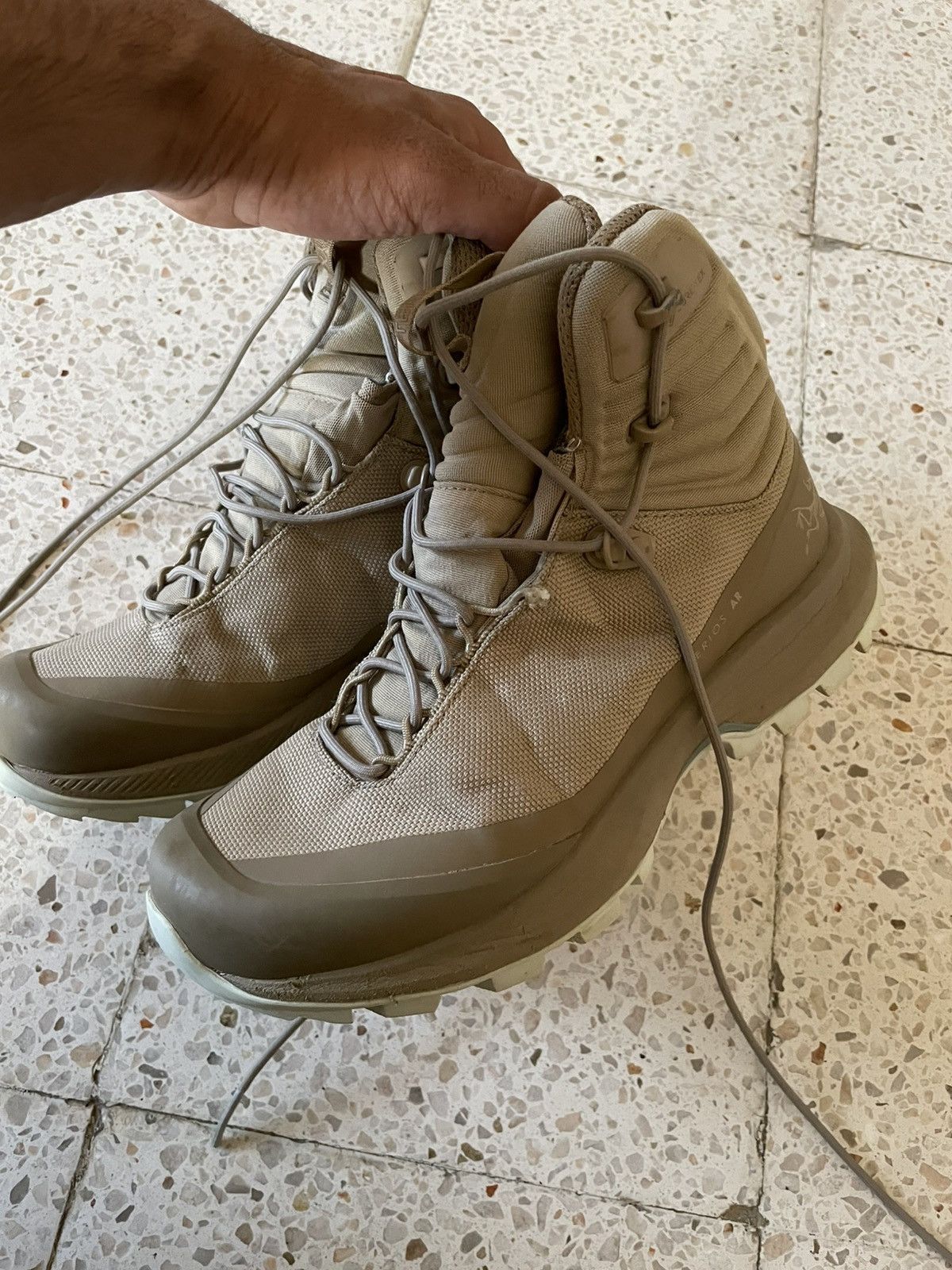 Arc'teryx Arc'teryx Aerios AR Mid GTX Boot Size US 7 / IT 37 - 4 Thumbnail
