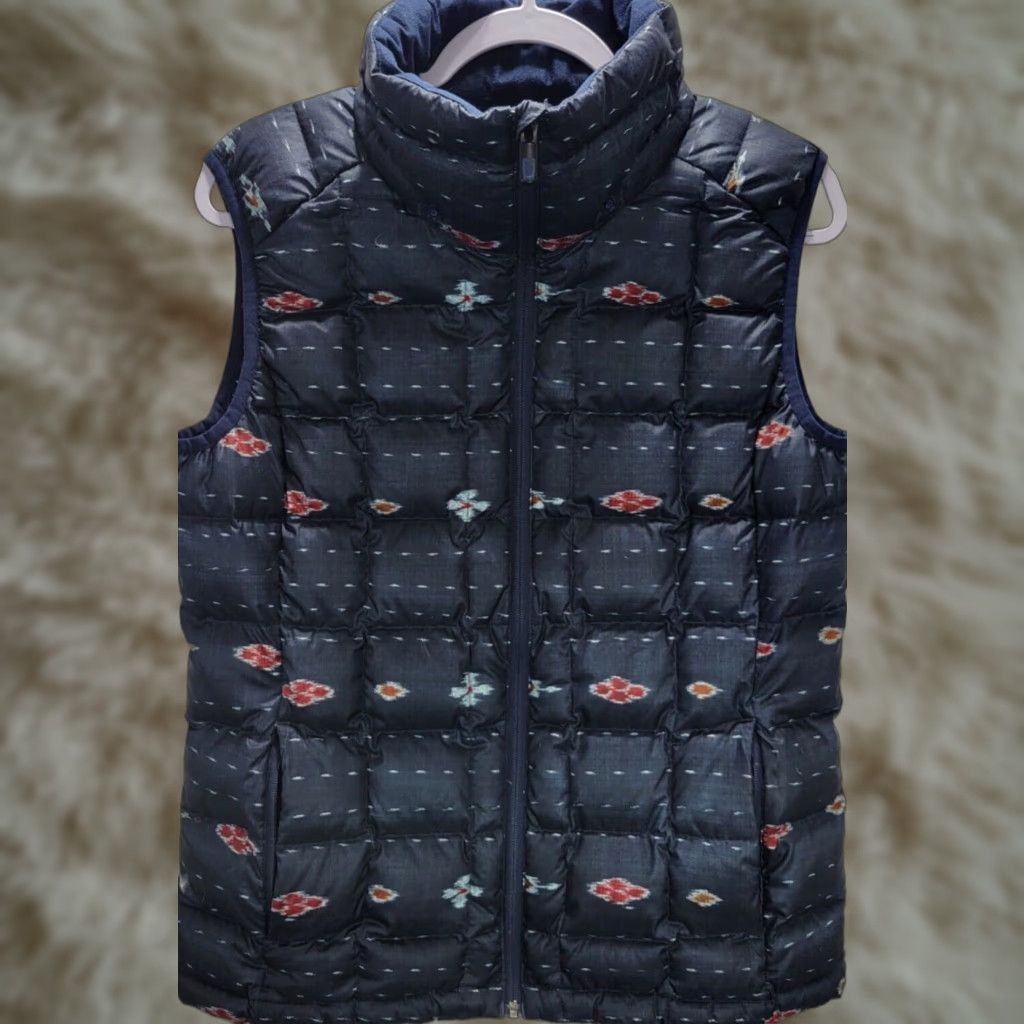 Burton Burton Womens AK Squall Down Puffer Vest Sz Medium Blue Print Zip Front Pockets Size M / US 6-8 / IT 42-44 - 1 Thumbnail