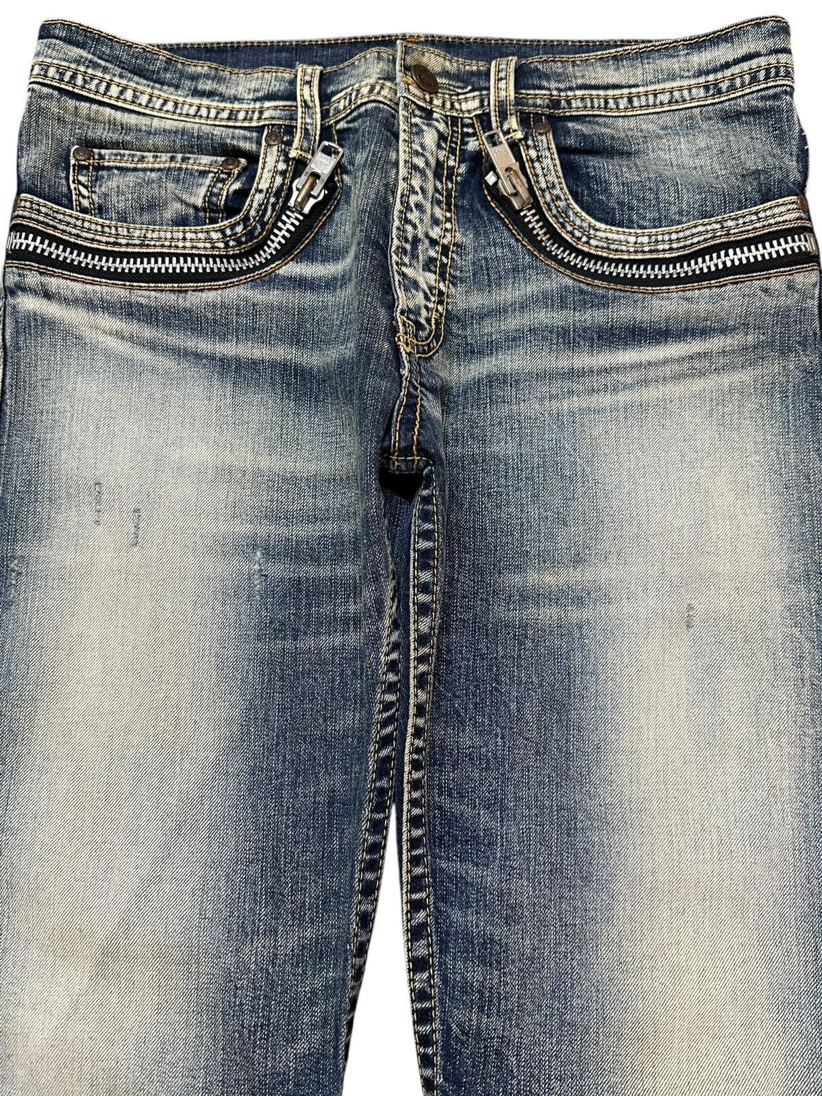 Japanese Brand Vintage Japanese RNA Faded Wash Style Jeans Size US 30 / EU 46 - 3 Thumbnail