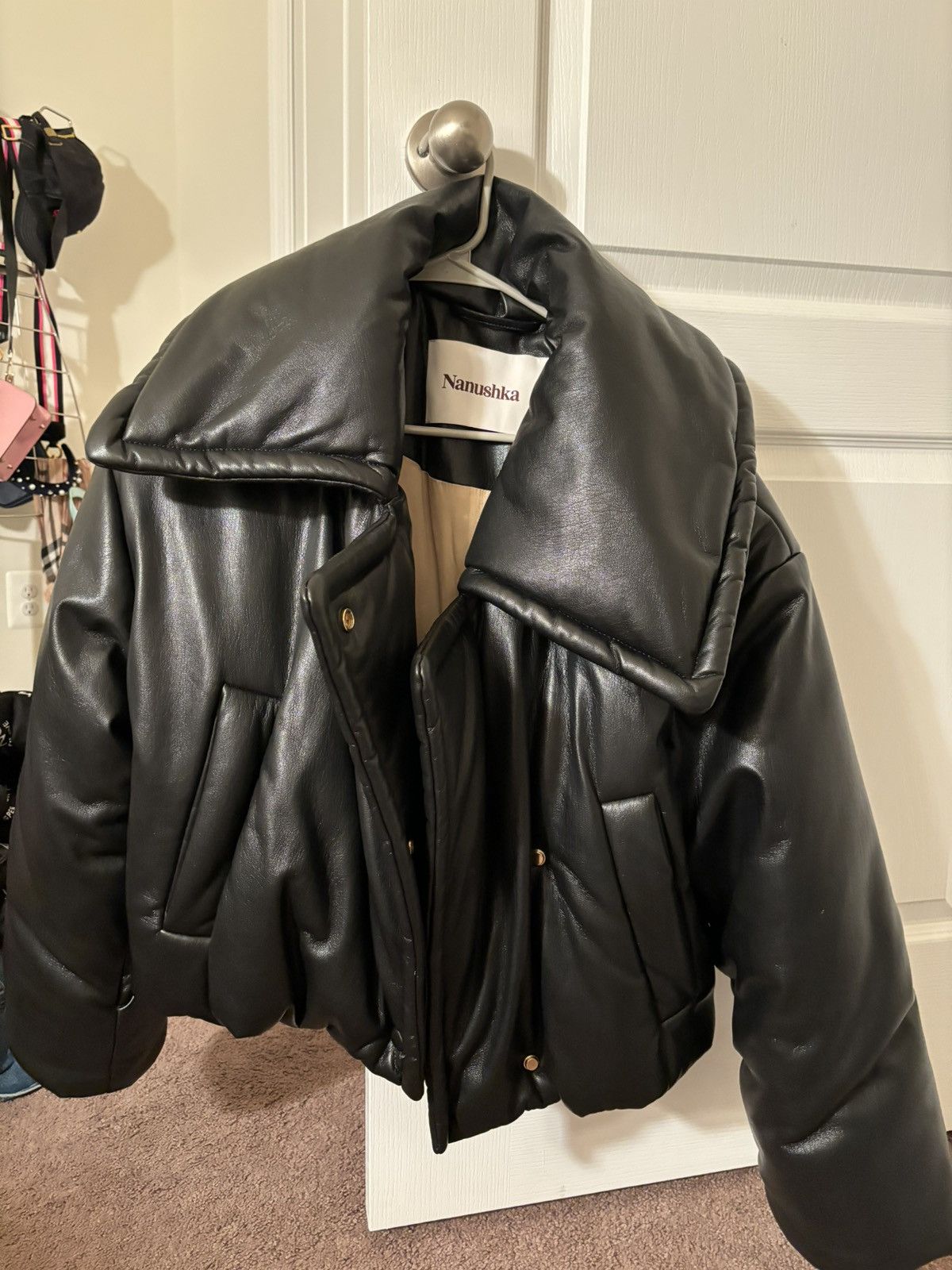 ジャケット NANUSHKA Charcoal Synthetic Leather Down Jacket Nanushka Charcoal Synthetic Leather Down Jacket | Grailed