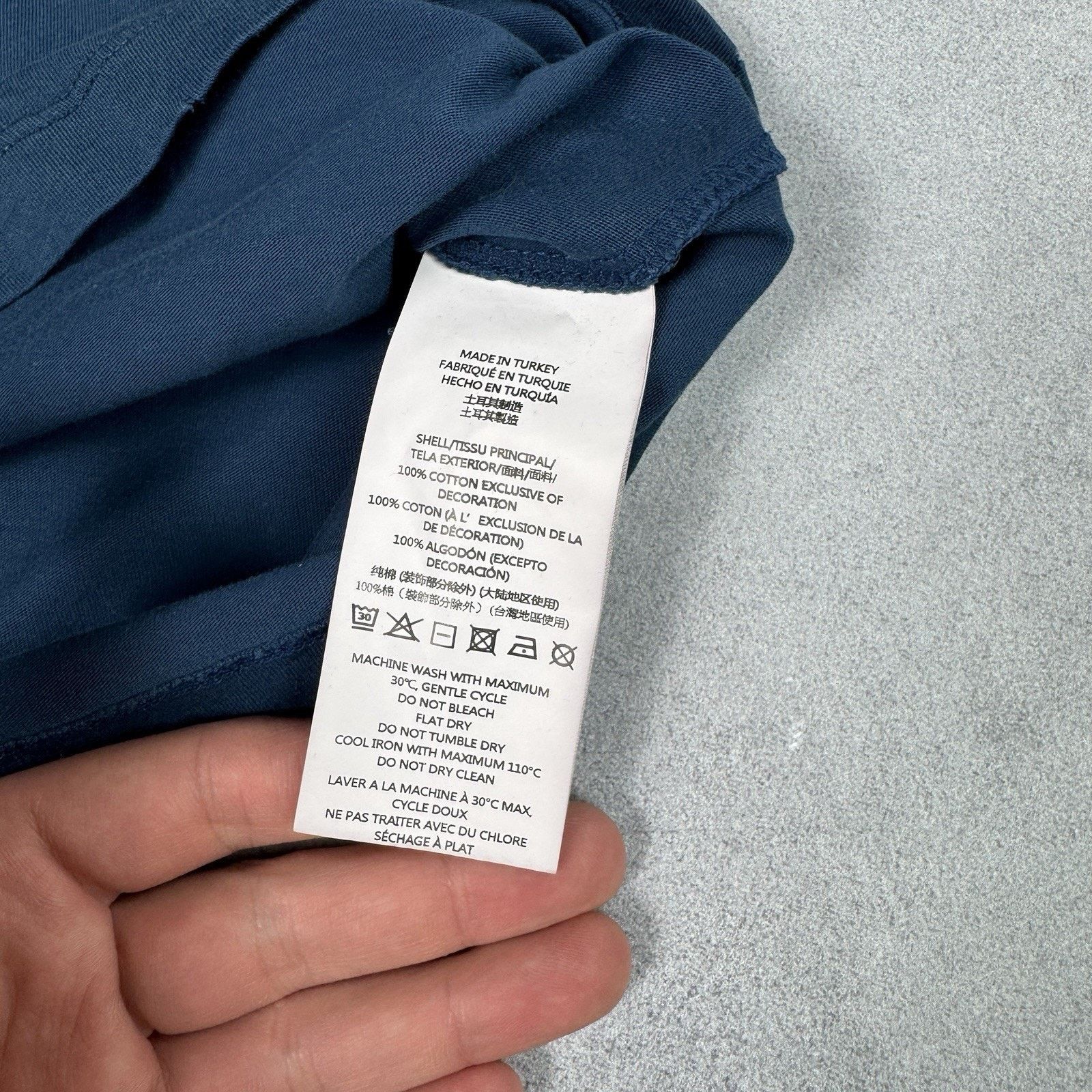 Kent & Curwen KENT & CURWEN Embroidered Patch Long Sleeve T Shirt Size S Size US S / EU 44-46 / 1 - 13 Thumbnail