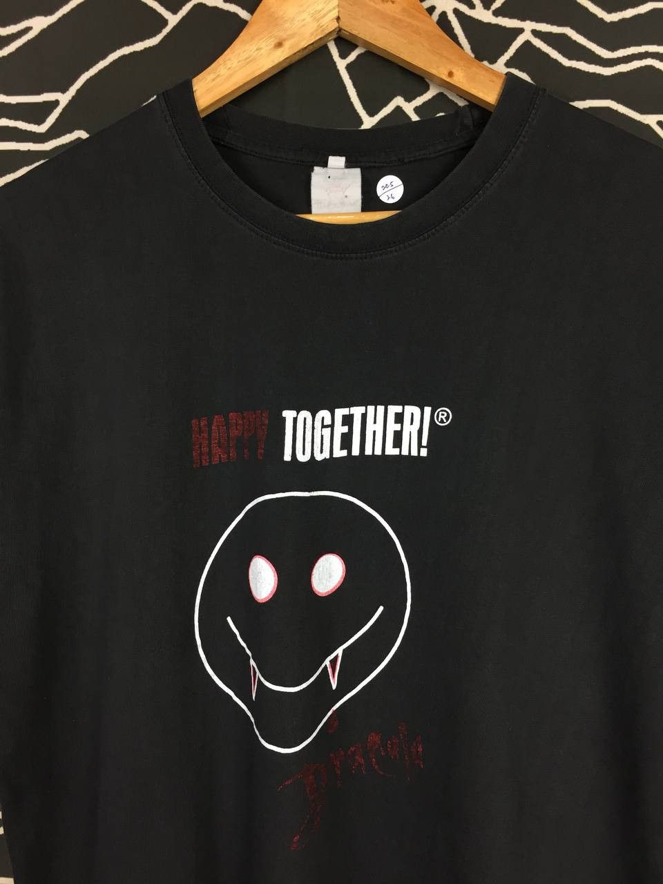 Vintage Vtg Transylvania Dracula Happy Together Tee Size US M / EU 48-50 / 2 - 3 Thumbnail