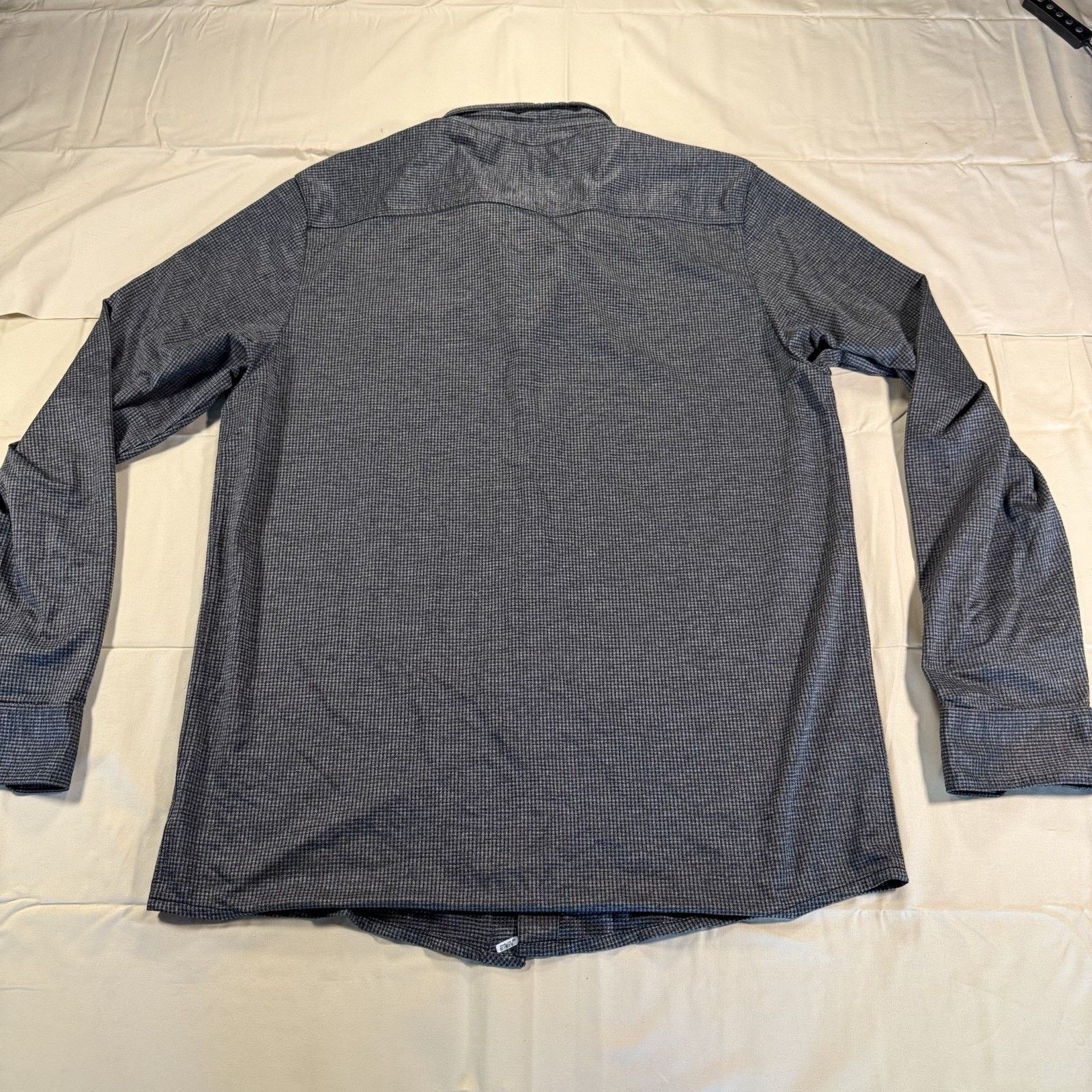 TravisMathew Travis Mathew Mens XL Gray Long Sleeve Golf Stretch Size US XL / EU 56 / 4 - 8 Thumbnail